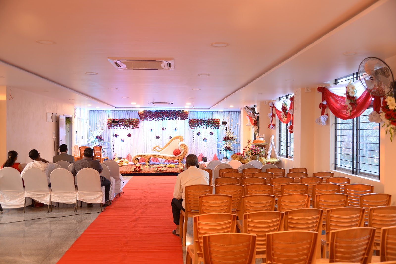 Sanjeevini Party Hall — Banquet Hall in Vijayanagar, Bangalore (on-site parking, in-house decoration, bar service available, 300–500 guest capacity) — photo 2