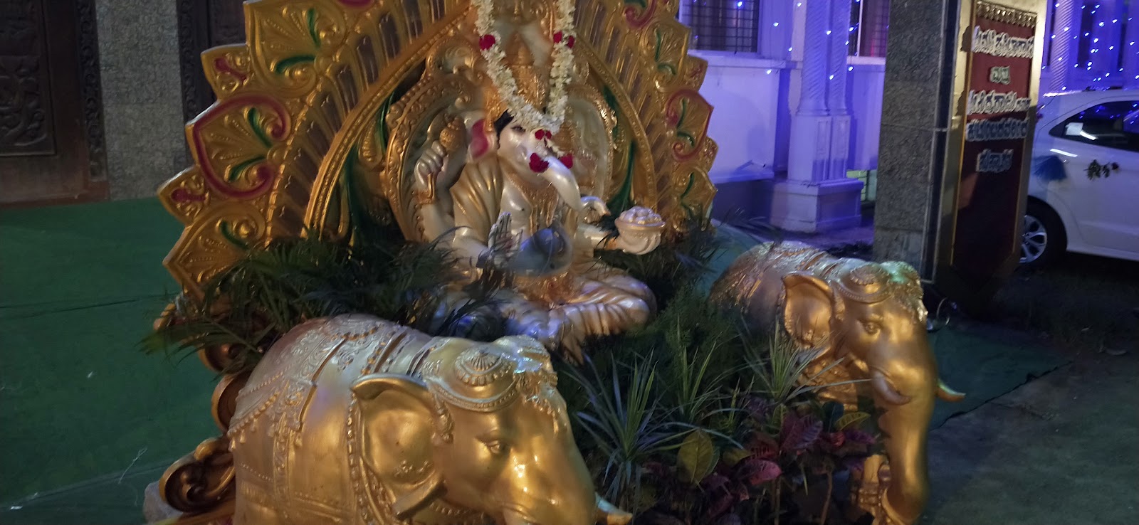HVR Convention Hall — Banquet Hall in Vijayanagar, Bangalore (on-site parking, in-house decoration, DJ permitted, bar service available) — photo 4