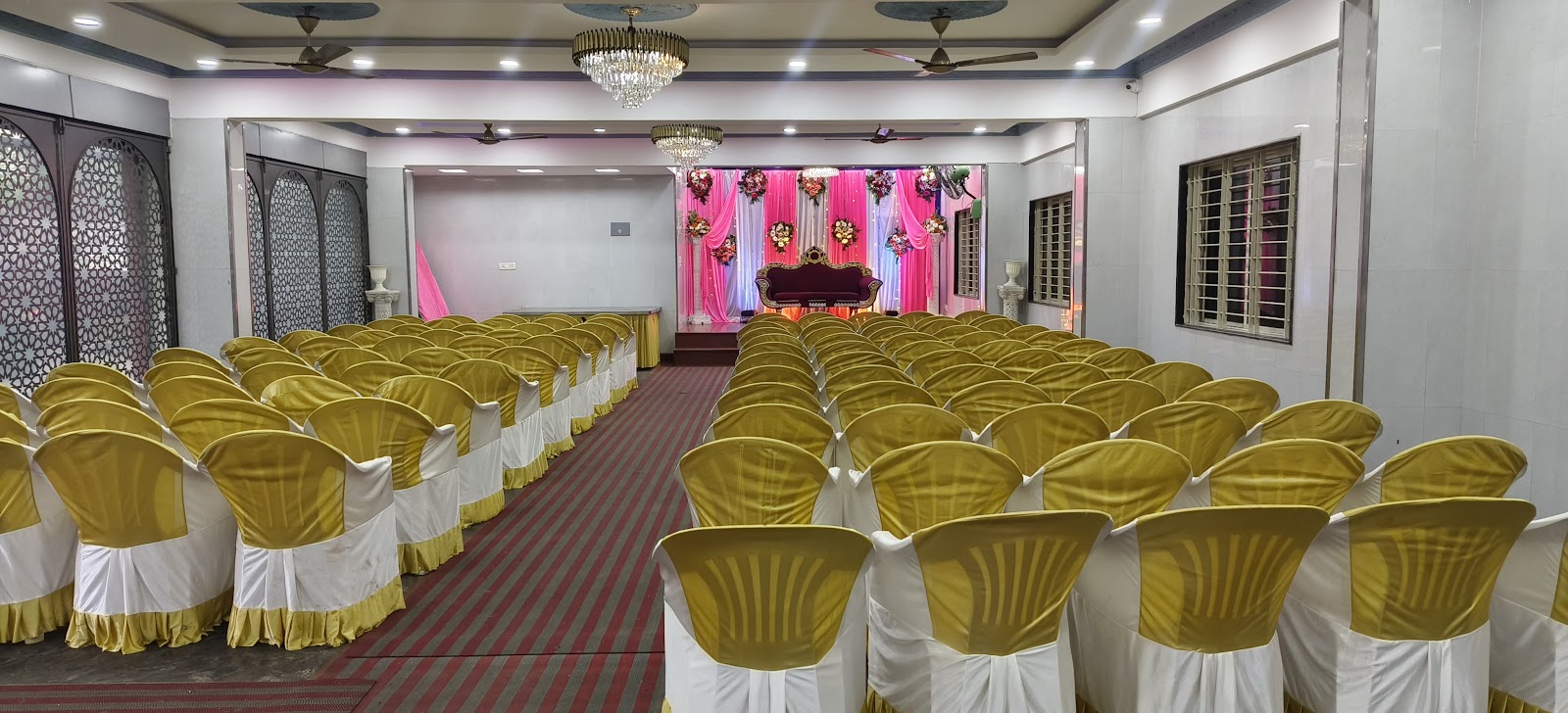 Z N Function Hall — Banquet Hall in JP Nagar, Bangalore (on-site parking, in-house decoration, bar service available, 200–350 guest capacity) — photo 2