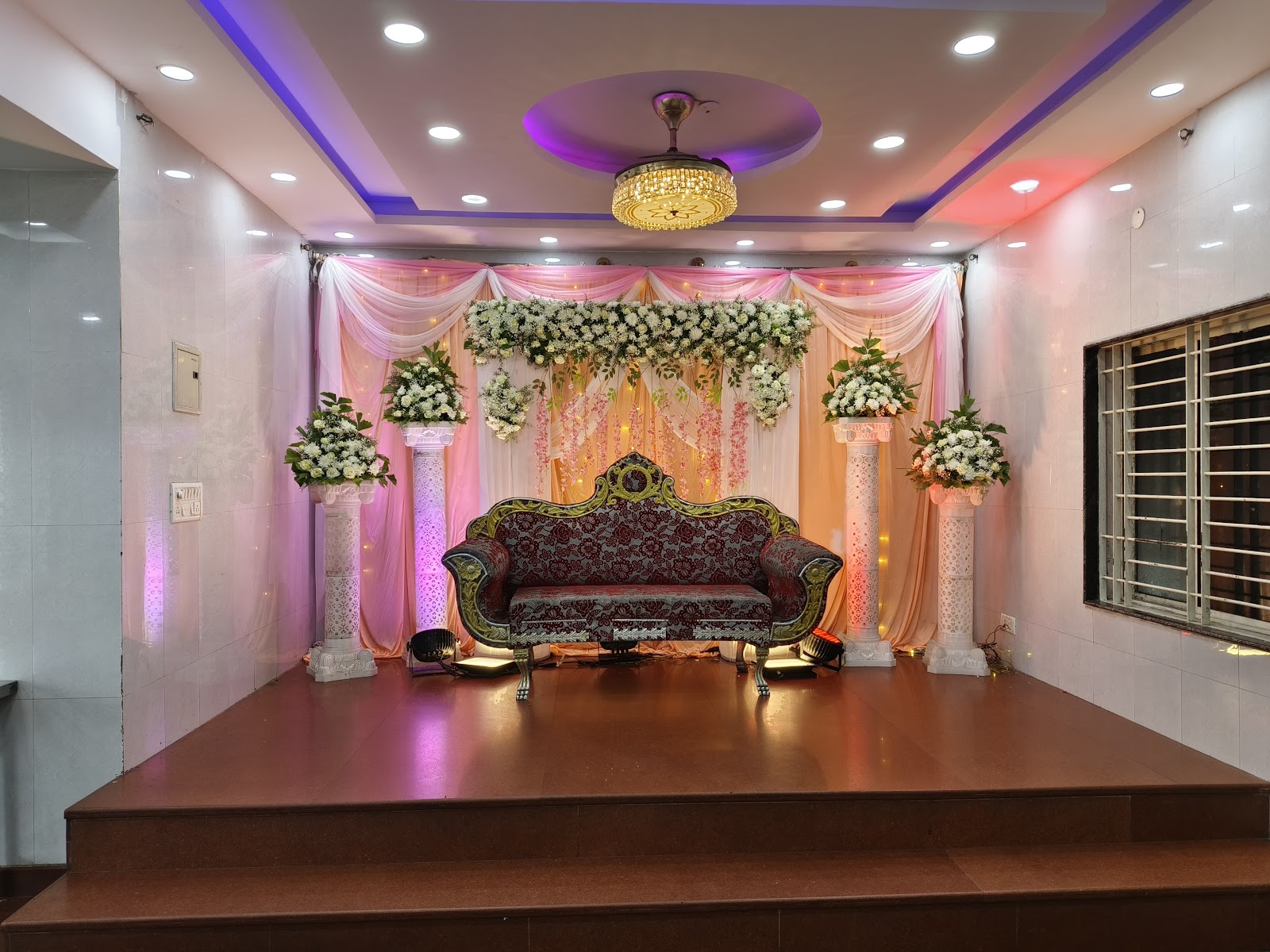 Z N Function Hall — Banquet Hall in JP Nagar, Bangalore (on-site parking, in-house decoration, bar service available, 200–350 guest capacity) — photo 4