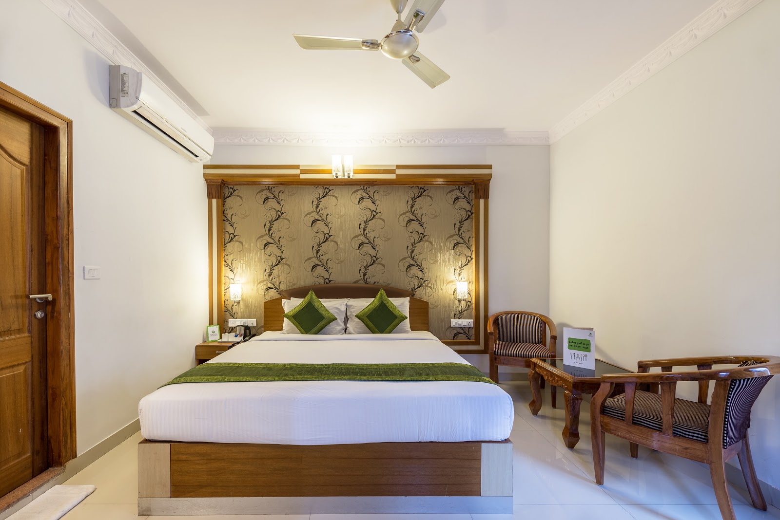 Akshaya Lalbagh Inn — Banquet Hall in Jayanagar, Bangalore (on-site parking, in-house decoration, outside catering allowed, bar service available) — photo 4