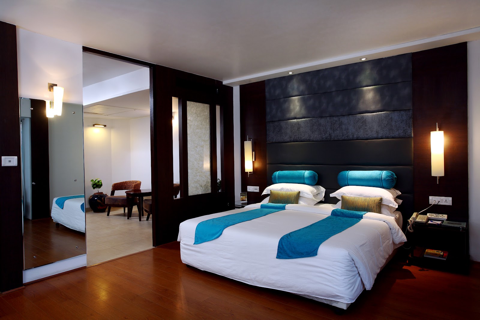 Ashraya International Hotel Infantry Road Bangalore — Banquet Hall in Bangalore (on-site parking, in-house decoration, outside catering allowed, bar service available) — photo 2