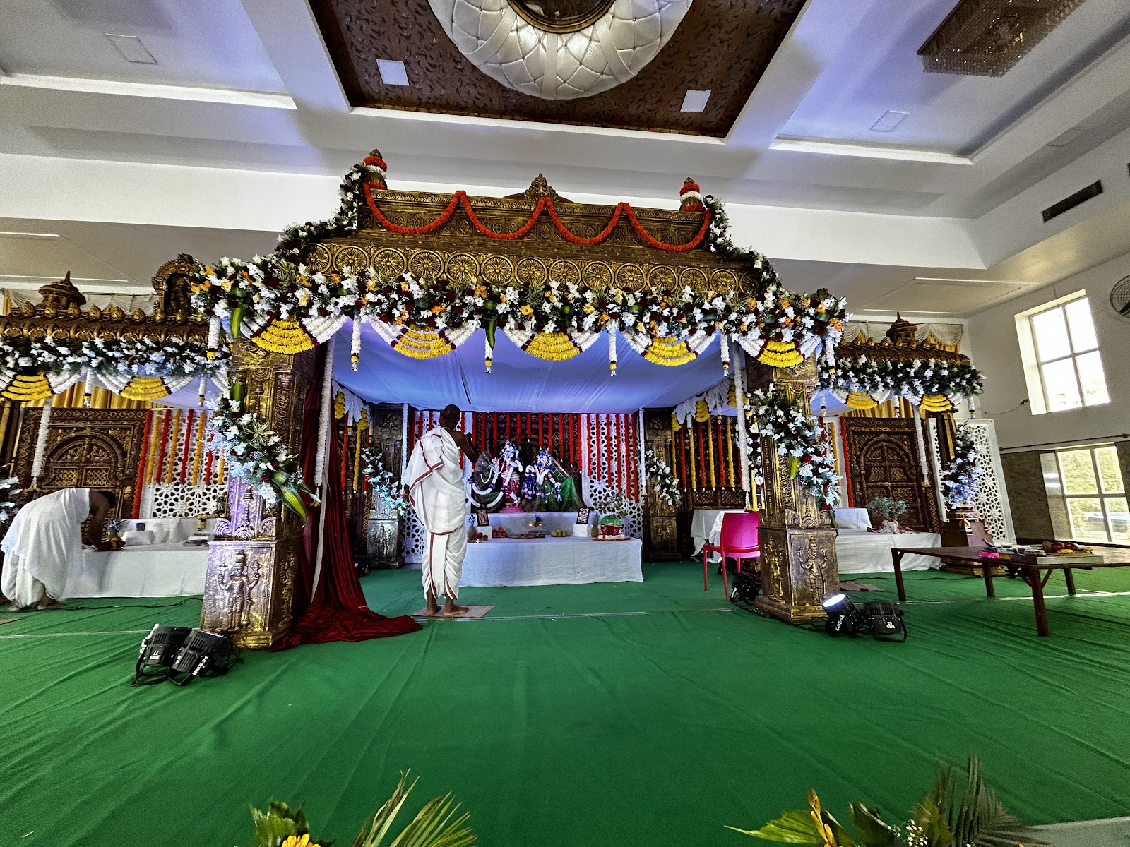 KMM Royal Convention Centre Hoskote Bangalore — Banquet Hall in Bangalore (on-site parking, in-house decoration, DJ permitted, bar service available) — photo 3