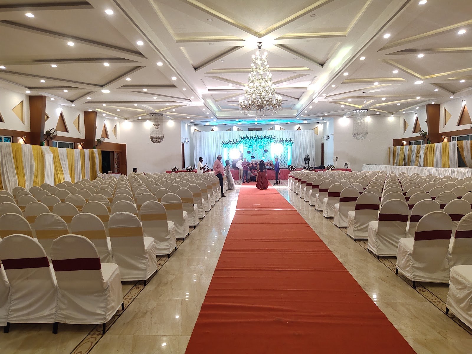 Vijayashree Convention Center — Banquet Hall in Bangalore (on-site parking, in-house decoration, DJ permitted, bar service available)