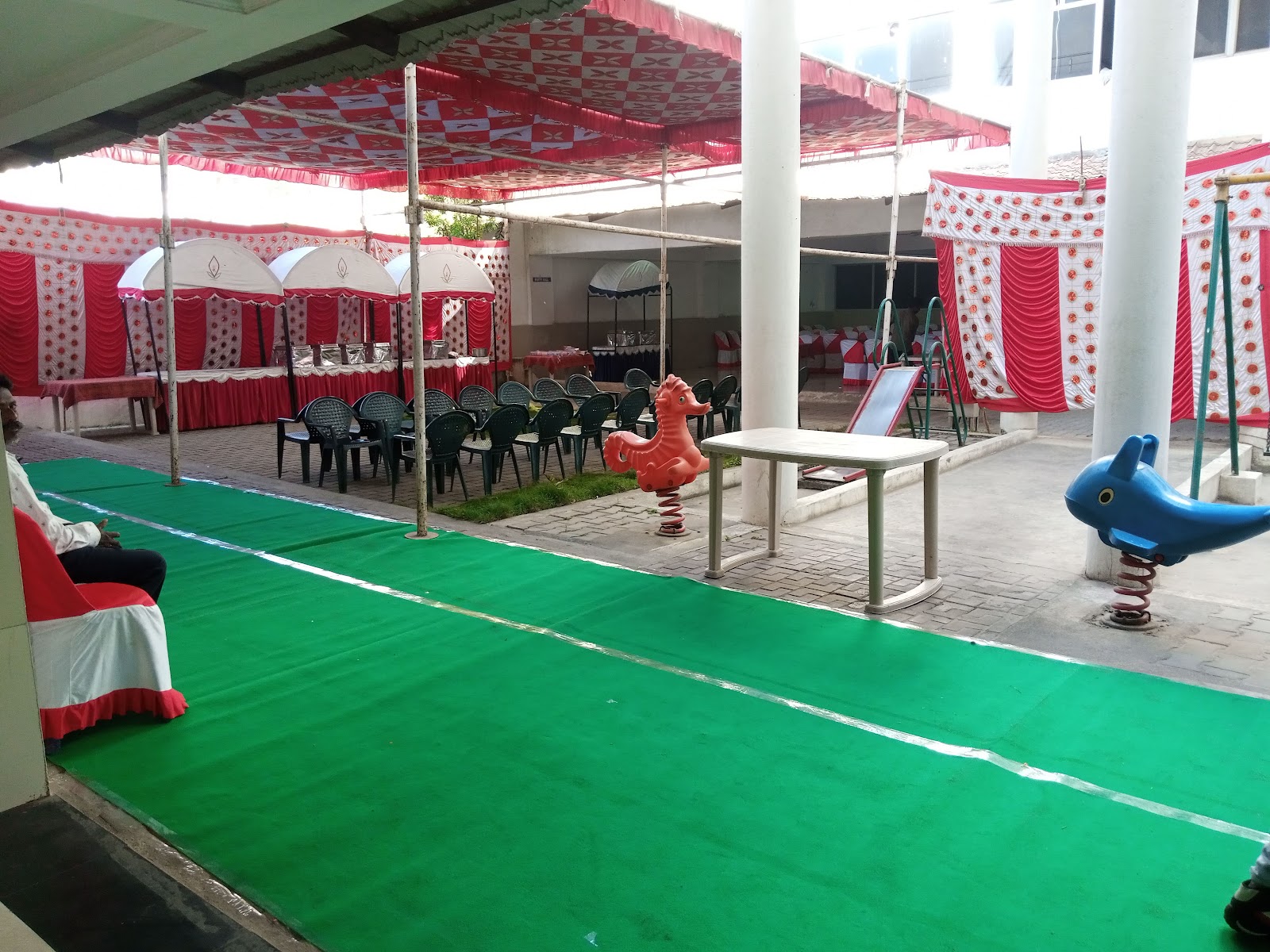 Hotel Keerthana International Chandapura Bangalore — Banquet Hall in Bangalore (on-site parking, in-house decoration, outside catering allowed, bar service available) — photo 3