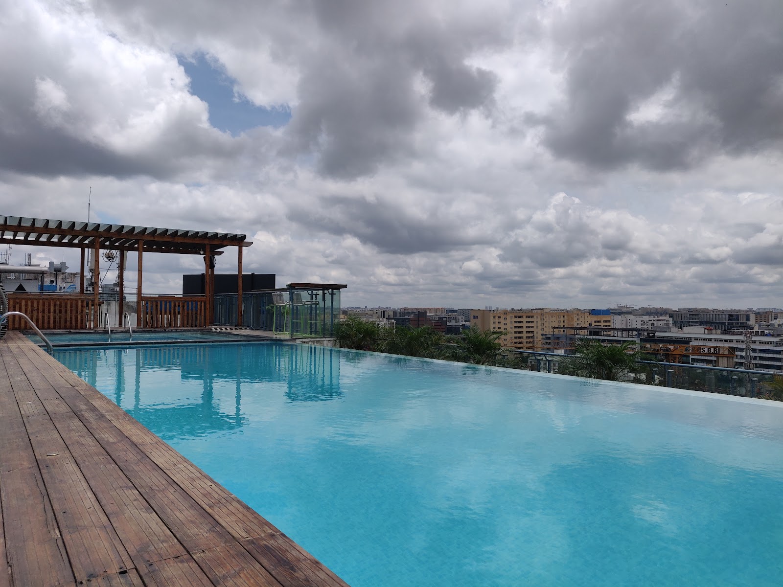 DoubleTree Suites by Hilton Hotel — Banquet Hall in HSR Layout, Bangalore (on-site parking, in-house decoration, outside catering allowed, bar service available) — photo 3