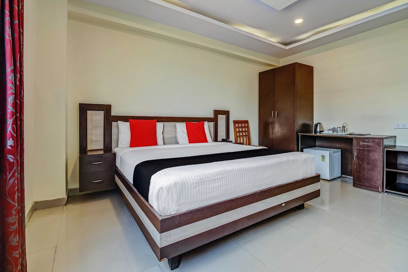 Hotel Millennium Plaza — Banquet Hall in Electronic City, Bangalore (on-site parking, in-house decoration, outside catering allowed, DJ permitted) — photo 2