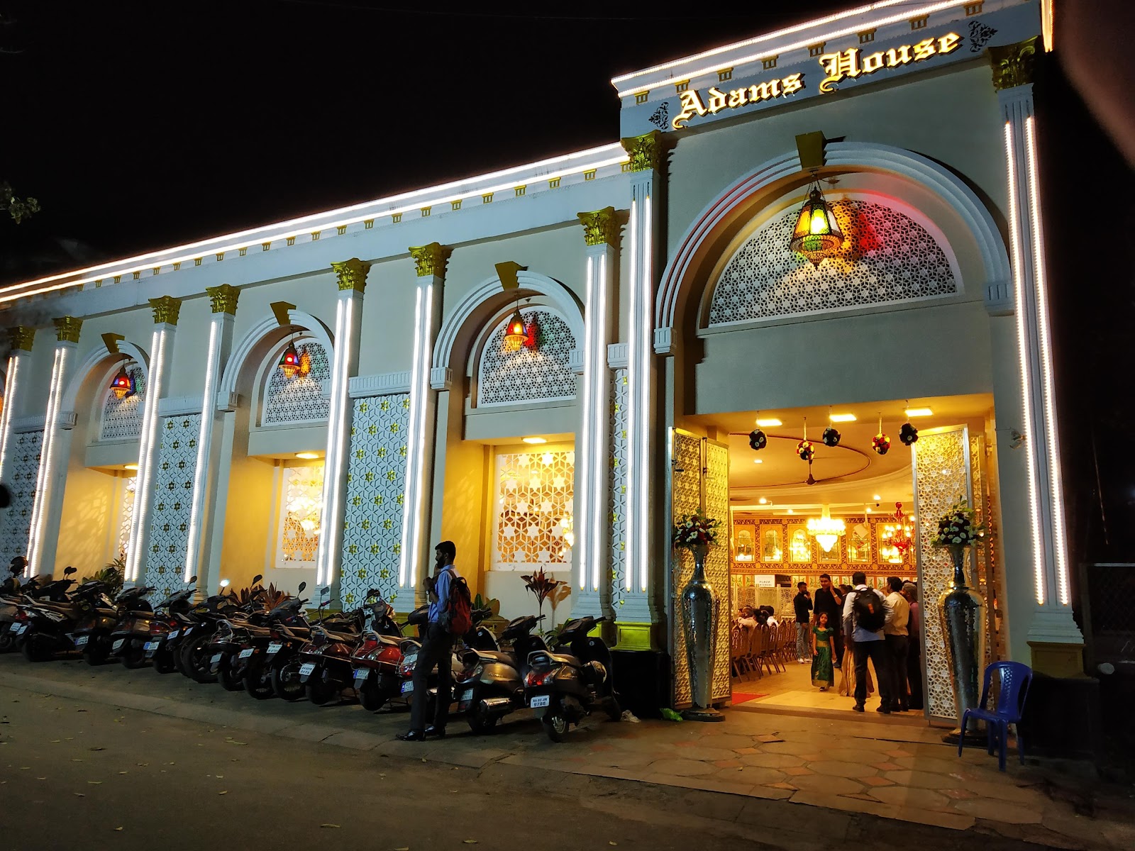 Adams House — Banquet Hall in Frazer Town, Bangalore (on-site parking, in-house decoration, DJ permitted, bar service available) — photo 2