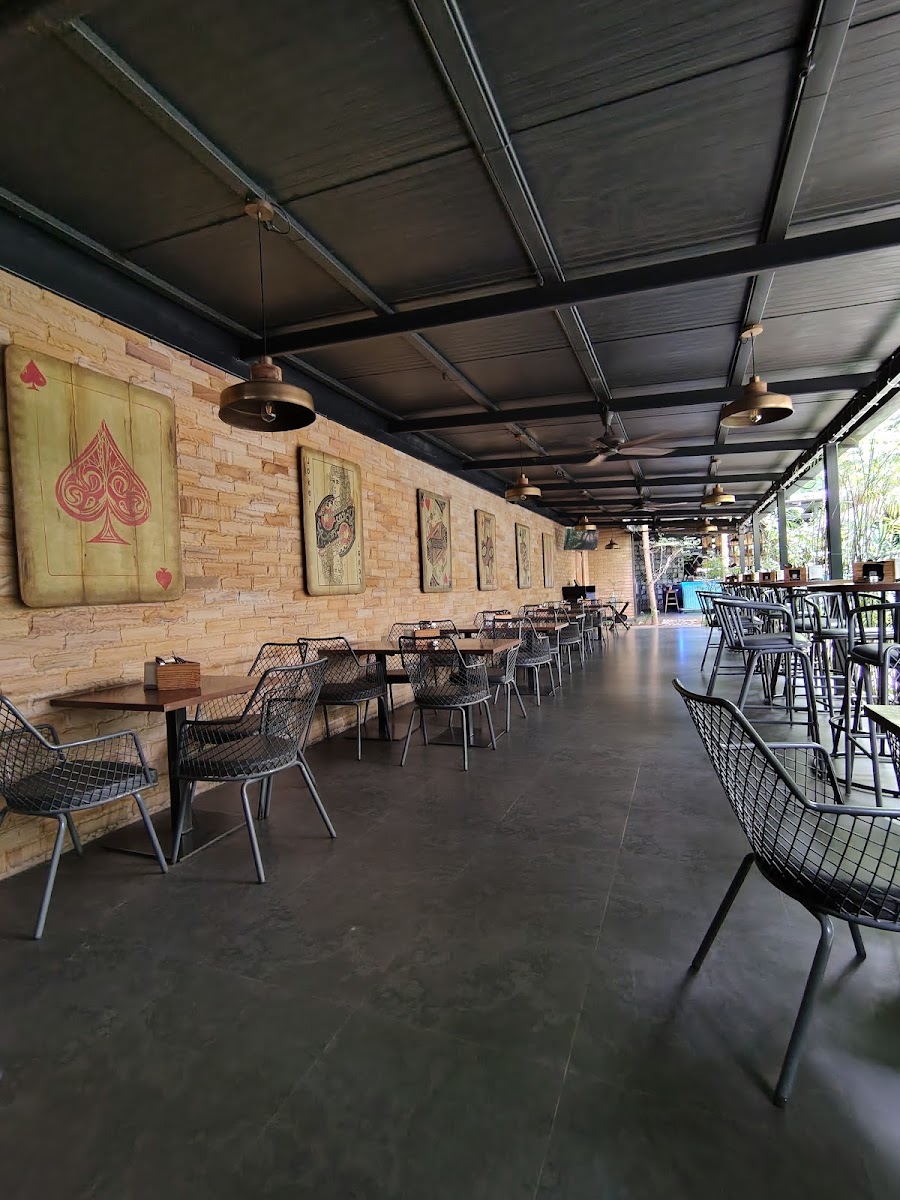 Chairman's Restobar — Banquet Hall in Jalahalli, Bangalore (on-site parking, in-house decoration, DJ permitted, bar service available) — photo 2