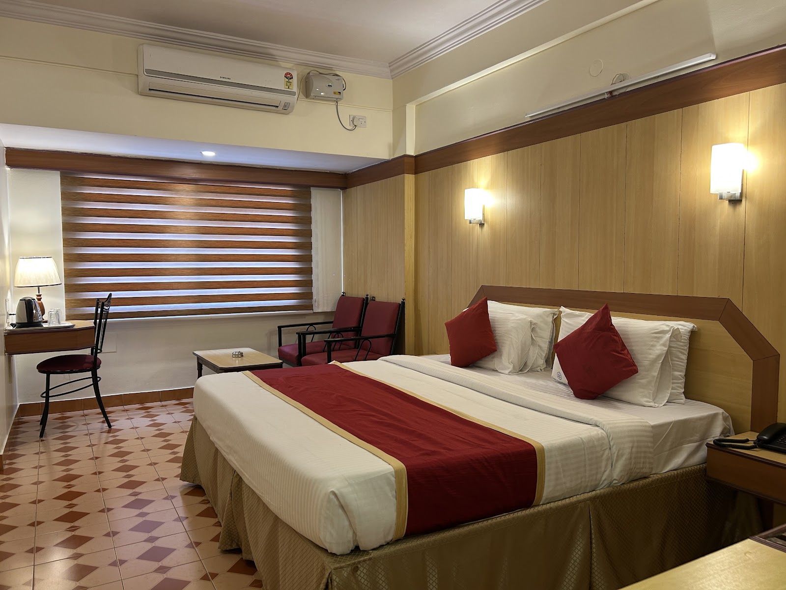 Hotel Swagath — Banquet Hall in Chickpet, Bangalore (on-site parking, in-house decoration, outside catering allowed, bar service available) — photo 2