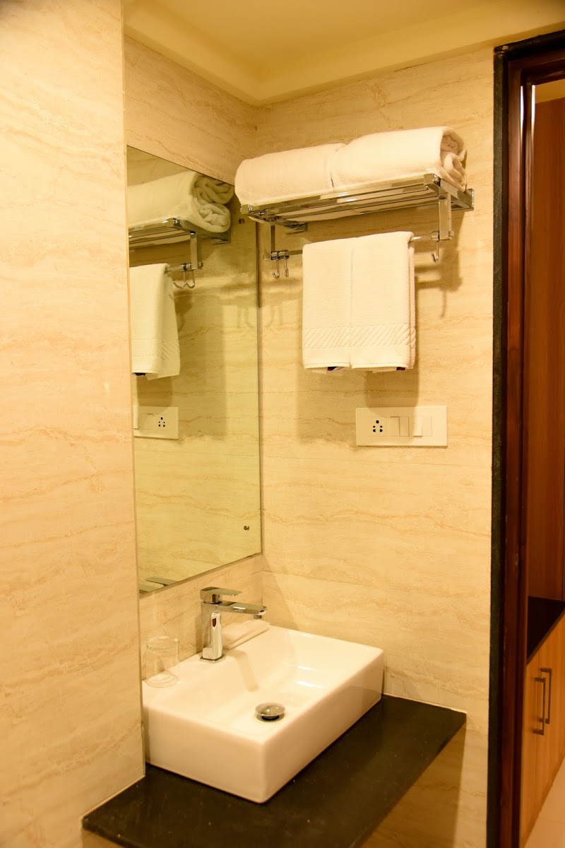 Hotel RK Gardenia — Banquet Hall in Chandapura, Bangalore (on-site parking, in-house decoration, outside catering allowed, bar service available) — photo 3