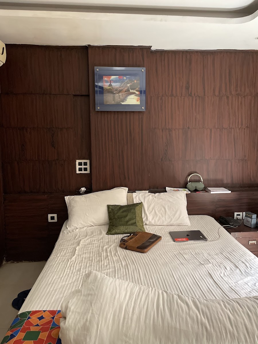 Sterling Suites Hotel — Banquet Hall in Bellandur, Bangalore (on-site parking, in-house decoration, outside catering allowed, bar service available) — photo 2