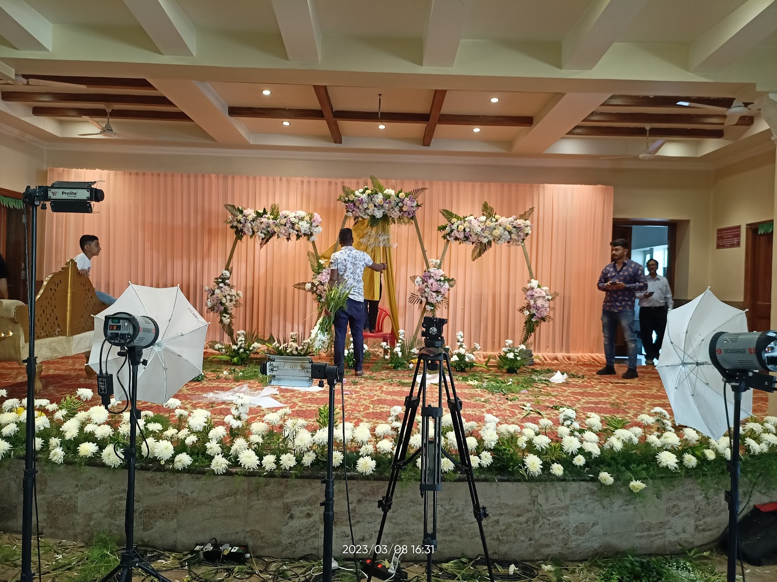 Sri Bhavani Kalyana Mantapa — Banquet Hall in Basavanagudi, Bangalore (on-site parking, in-house decoration, DJ permitted, bar service available) — photo 4