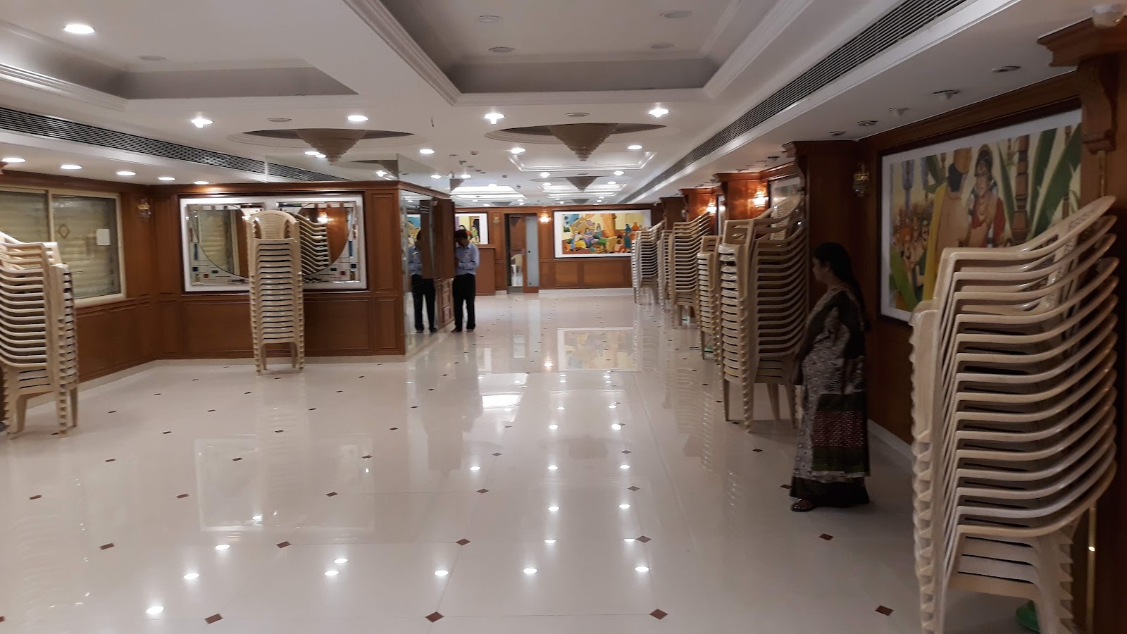 Sai Party Hall — Banquet Hall in Bangalore (on-site parking, in-house decoration, bar service available, 150–250 guest capacity)