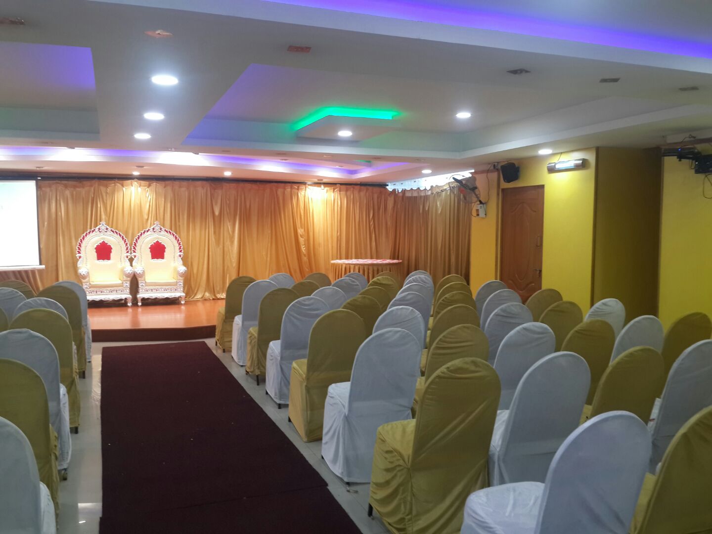 Sai Krishna Party Hall — Banquet Hall in Banaswadi, Bangalore (on-site parking, in-house decoration, bar service available, 200–300 guest capacity) — photo 4