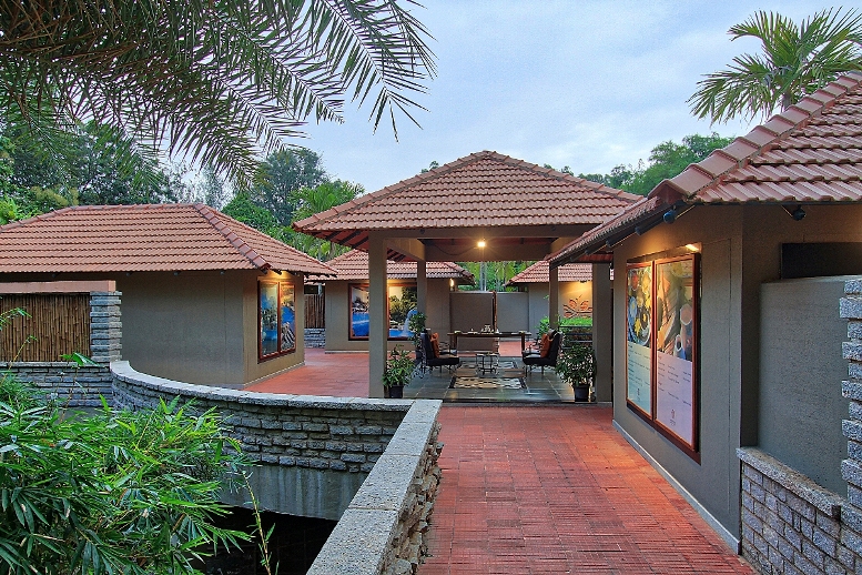Angsana Oasis Spa And Resort — Resort in Bangalore (on-site parking, in-house decoration, bar service available, 600–2000 guest capacity)