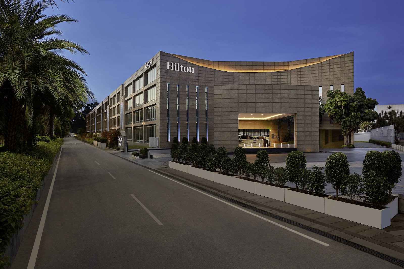 Hilton Bangalore Embassy GolfLinks — Banquet Hall in Bangalore (on-site parking, in-house decoration, outside catering allowed, DJ permitted)