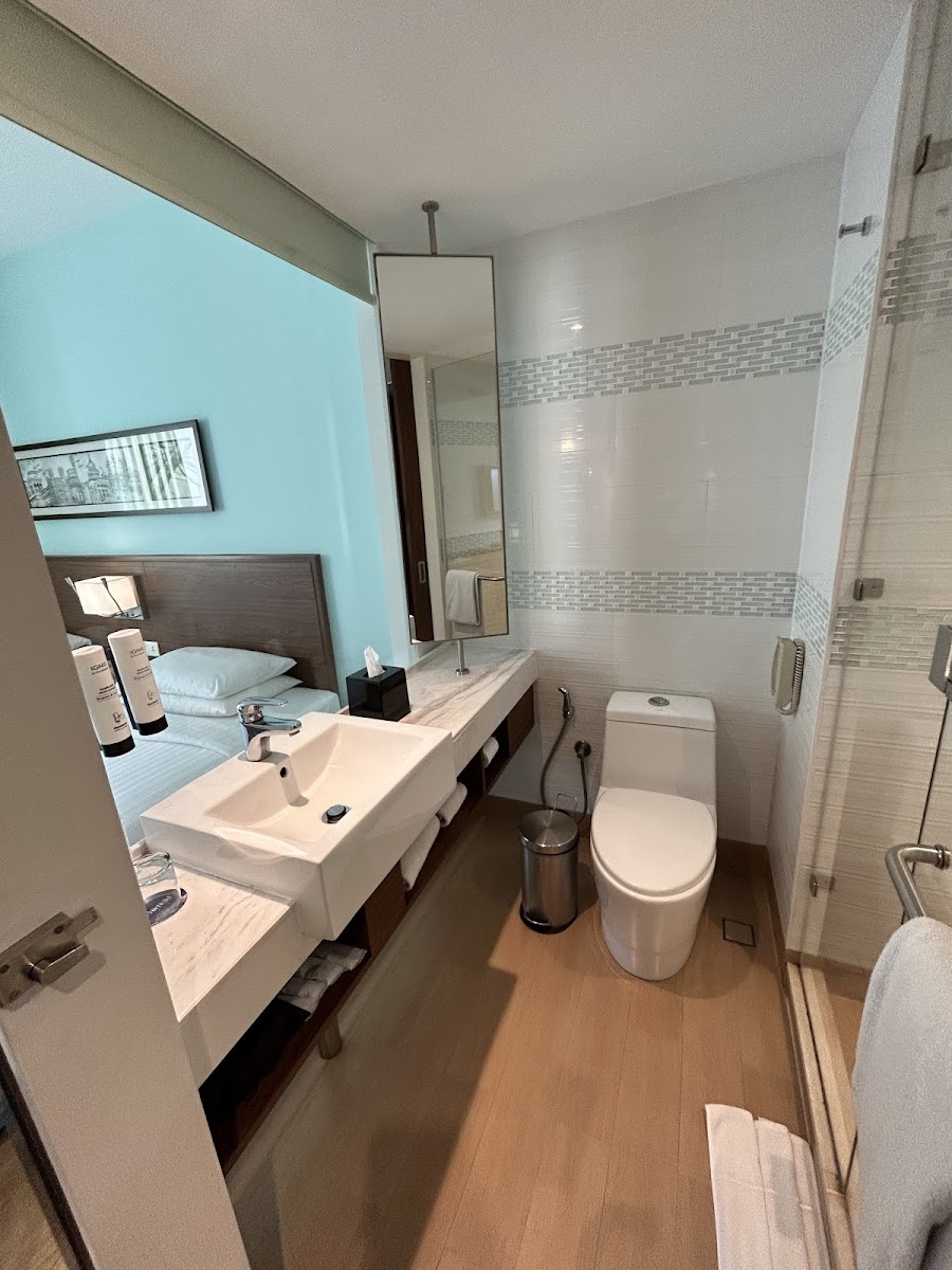 Courtyard by Marriott Bengaluru — Banquet Hall in Bellandur, Bangalore (on-site parking, in-house decoration, outside catering allowed, DJ permitted) — photo 4