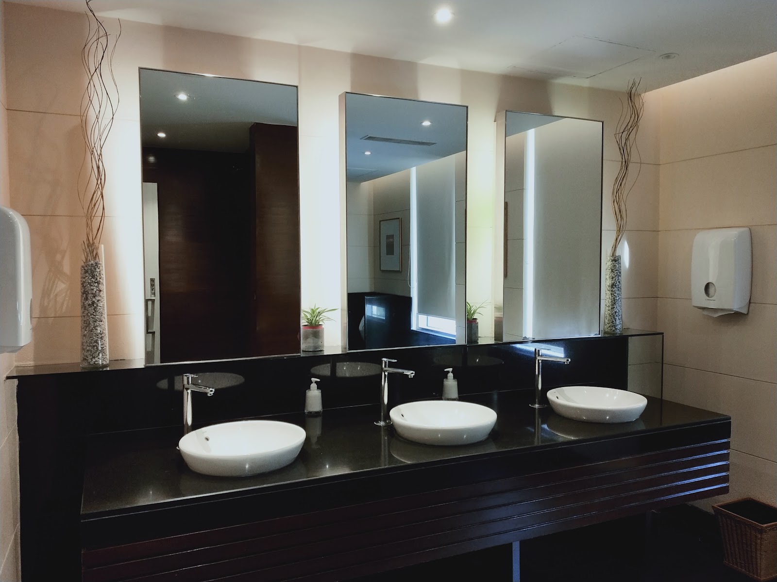 Hyatt Centric — Banquet Hall in MG Road, Bangalore (on-site parking, in-house decoration, outside catering allowed, DJ permitted) — photo 4