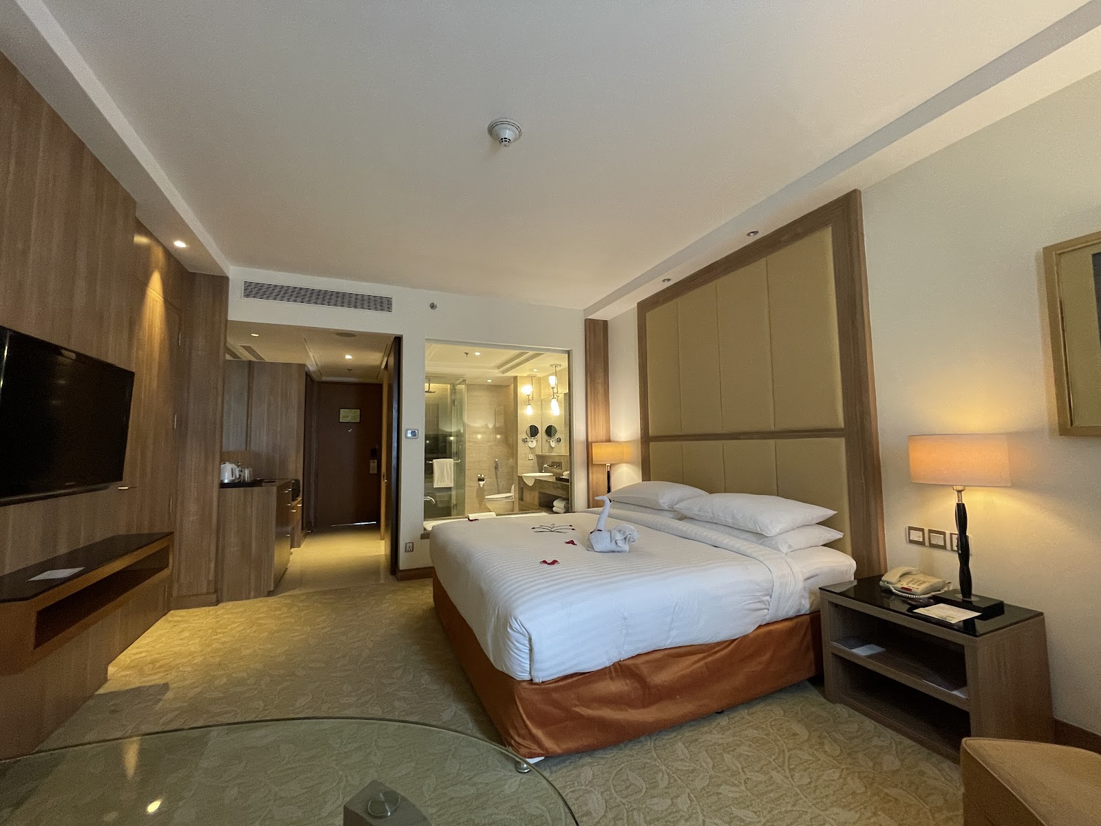 Bengaluru Marriott Hotel Whitefield — Banquet Hall in Whitefield, Bangalore (on-site parking, in-house decoration, outside catering allowed, DJ permitted) — photo 2