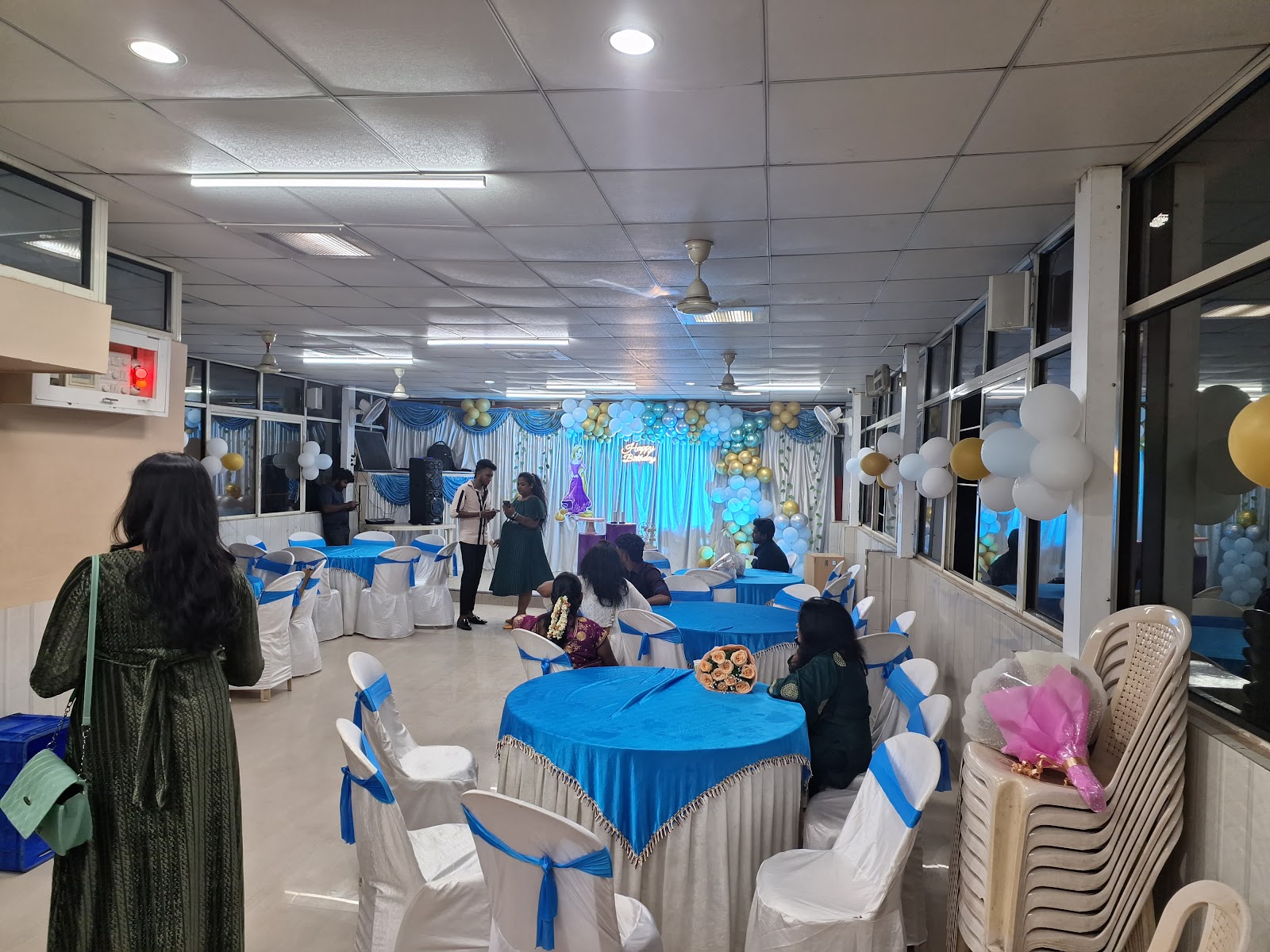 Tripti Party Hall — Banquet Hall in Kammanahalli, Bangalore (on-site parking, in-house decoration, bar service available, 100–200 guest capacity) — photo 3