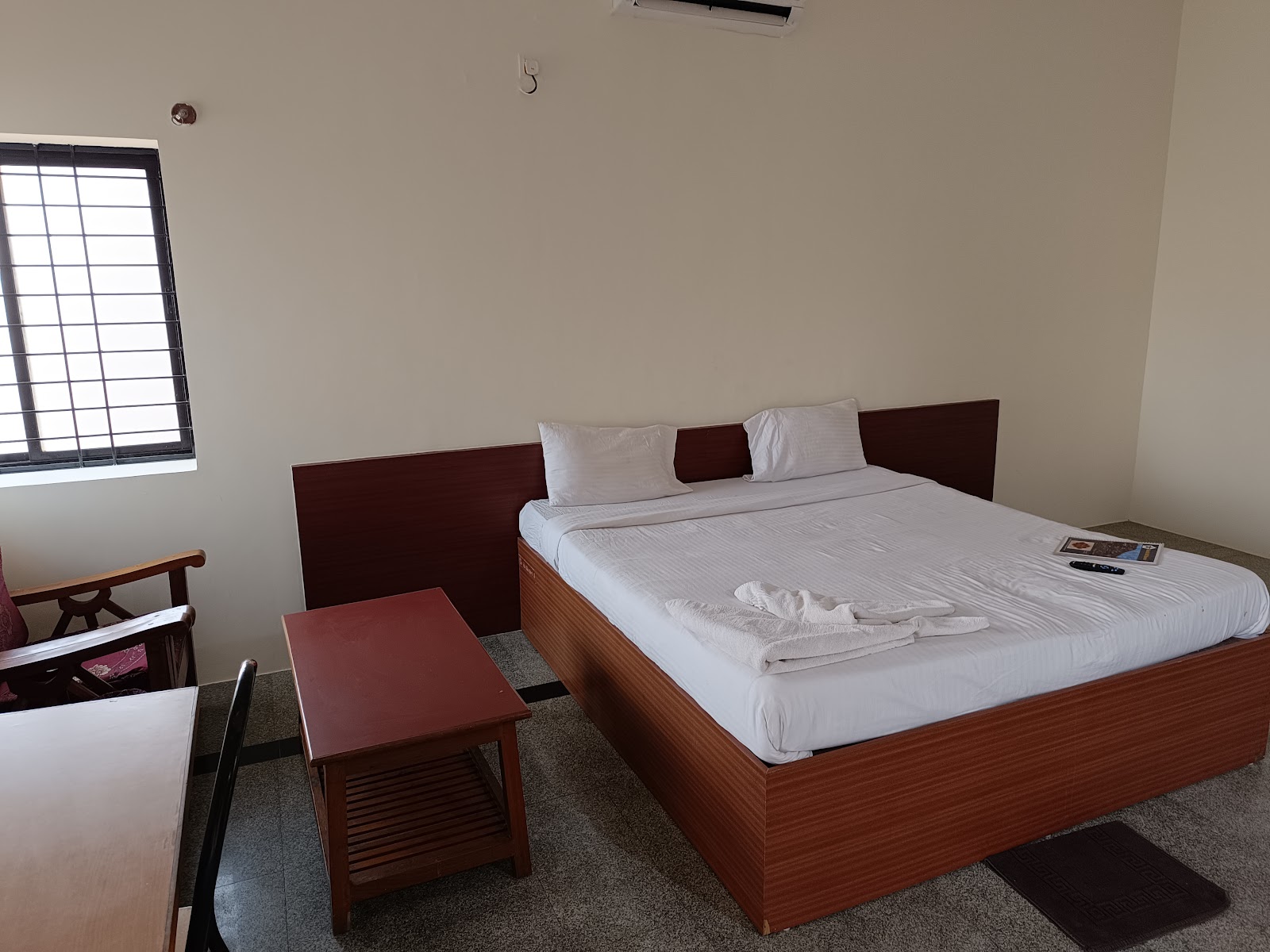 Shakti Hill Resort — Resort in Rajarajeshwari Nagar, Bangalore (on-site parking, in-house decoration, outside catering allowed, bar service available) — photo 2