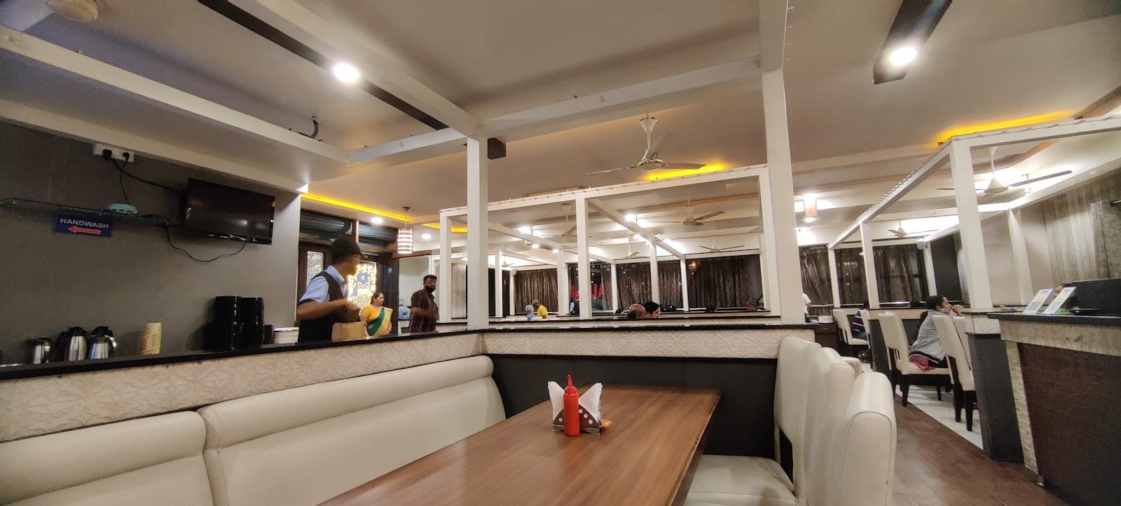 Gokul Veg — Banquet Hall in Bangalore (on-site parking, in-house decoration, outside catering allowed, bar service available)