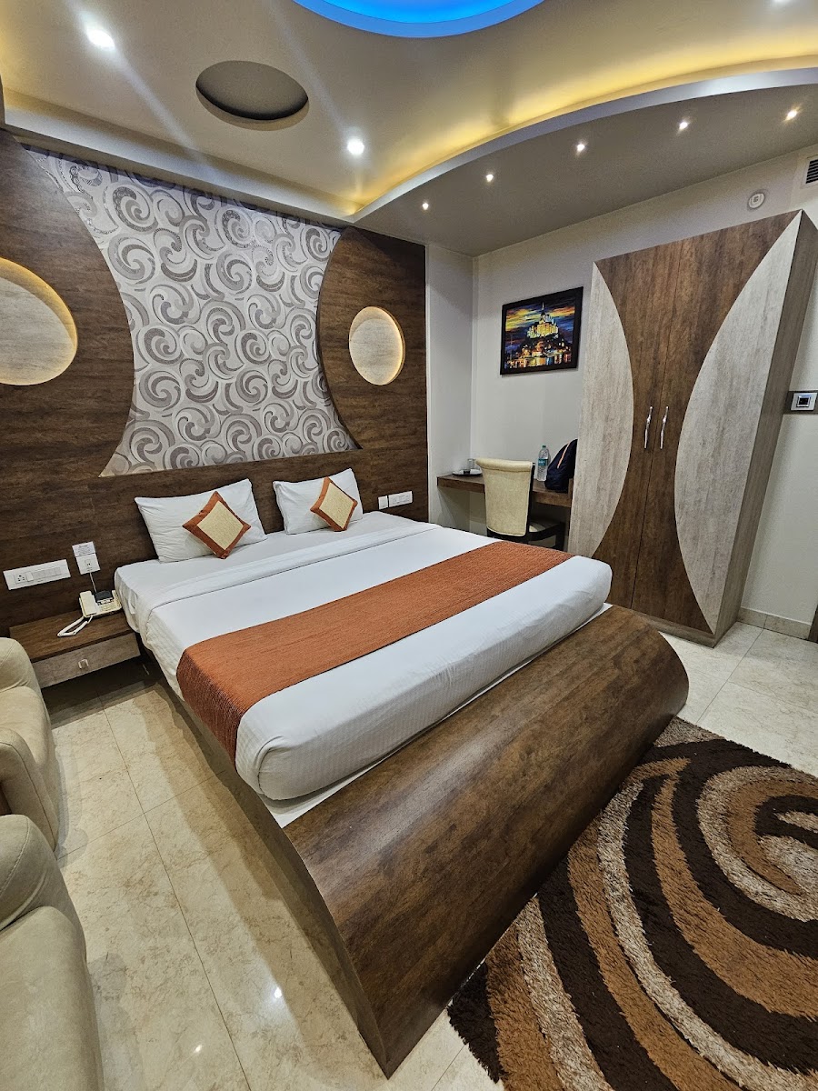 Aaccord Hotel — Banquet Hall in Bannerghatta Road, Bangalore (on-site parking, in-house decoration, outside catering allowed, bar service available) — photo 4