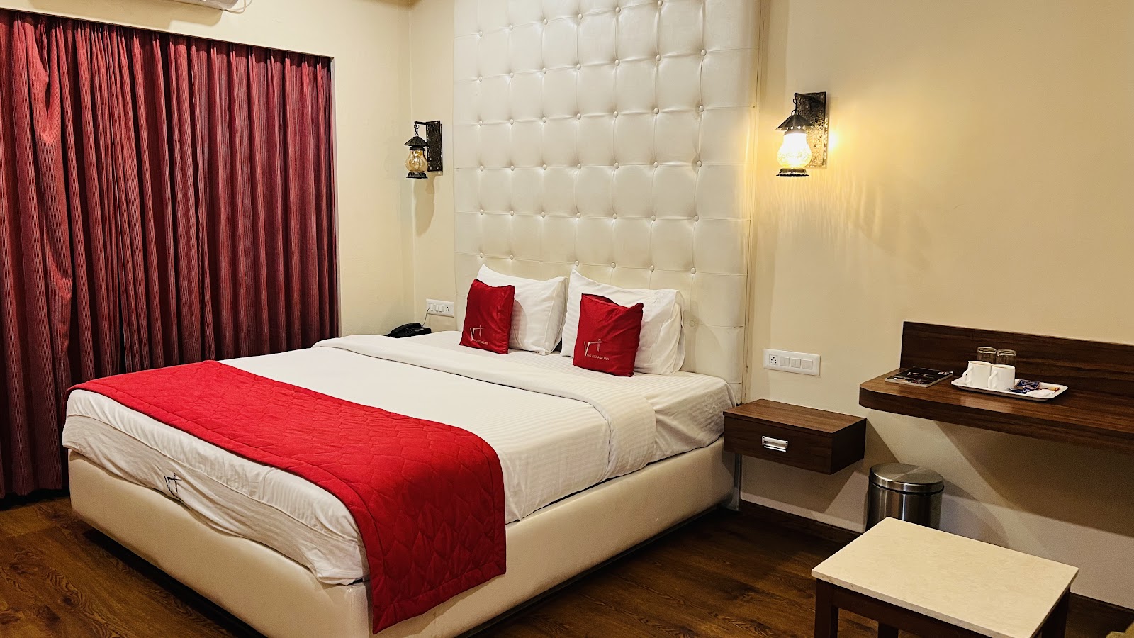 The Vintage Inn  Hotel — Banquet Hall in Electronic City, Bangalore (on-site parking, in-house decoration, outside catering allowed, bar service available) — photo 2