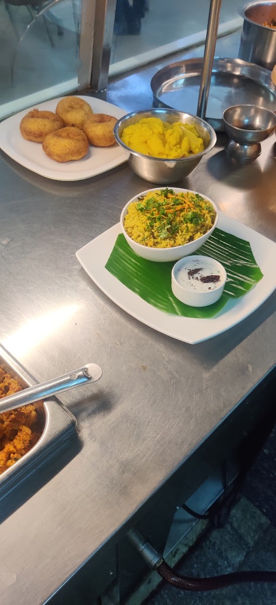 Udupi Mane Thindi Restaurant — Banquet Hall in Ramamurthy Nagar, Bangalore (on-site parking, in-house decoration, bar service available, 100–200 guest capacity) — photo 2