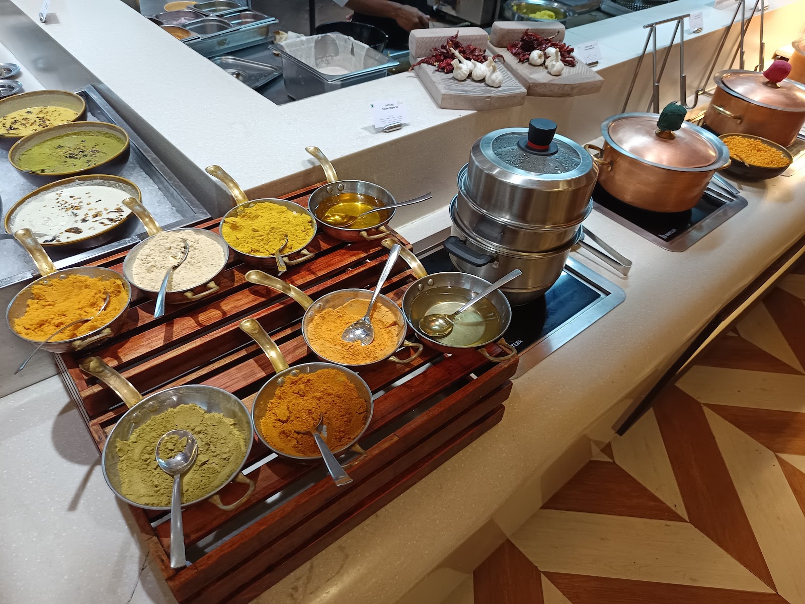 Feast — Banquet Hall in Rajajinagar, Bangalore (on-site parking, in-house decoration, DJ permitted, bar service available) — photo 3