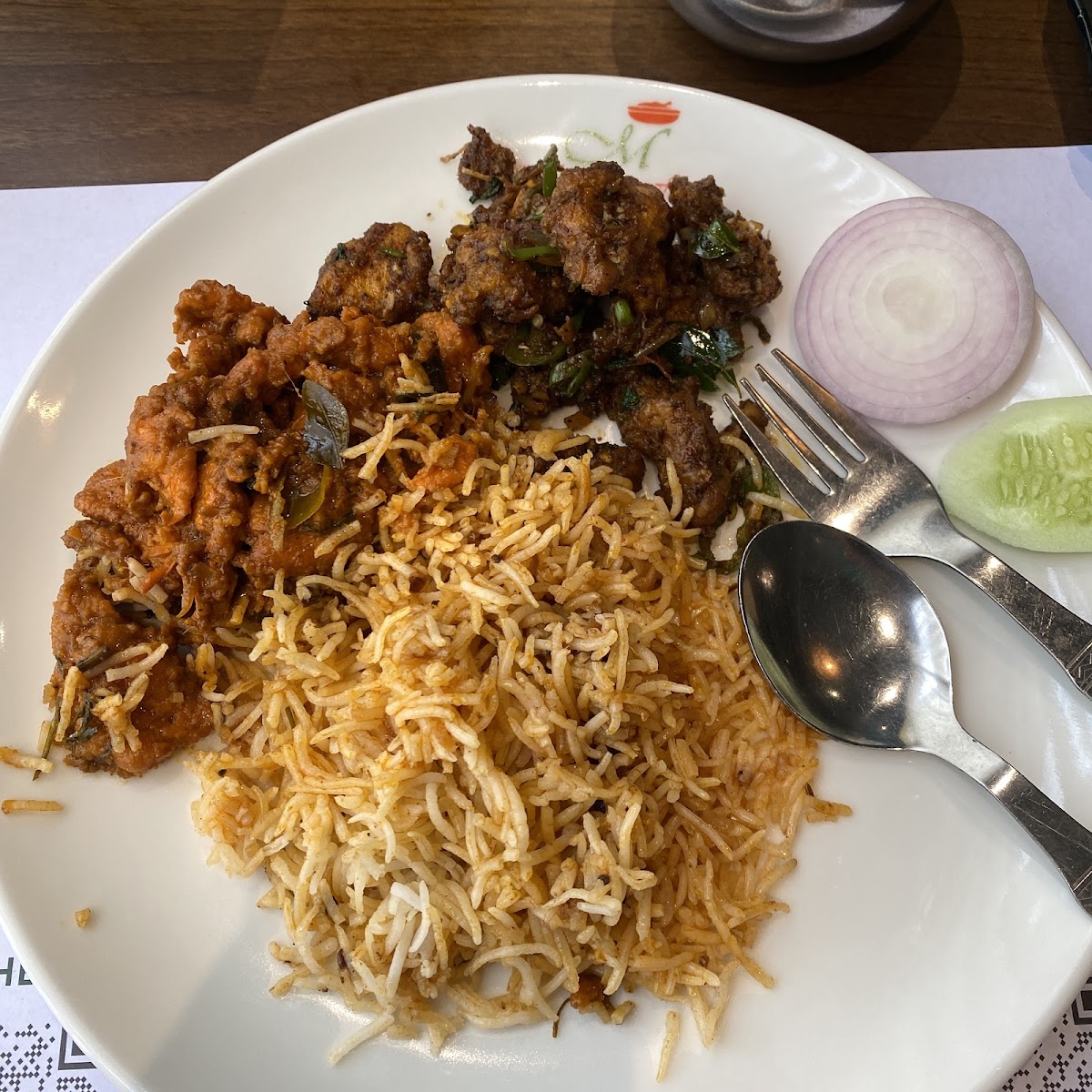 Meghana Foods — Banquet Hall in Indiranagar, Bangalore (on-site parking, in-house decoration, outside catering allowed, bar service available) — photo 3