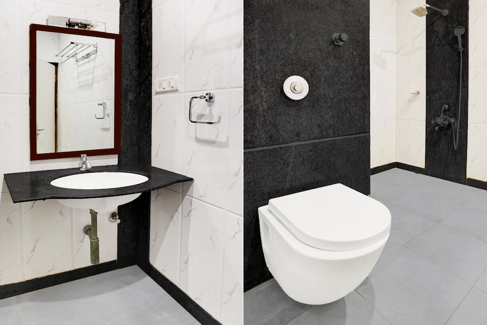 Oyo Townhouse · Koramangala — Banquet Hall in Koramangala, Bangalore (on-site parking, in-house decoration, outside catering allowed, bar service available) — photo 3
