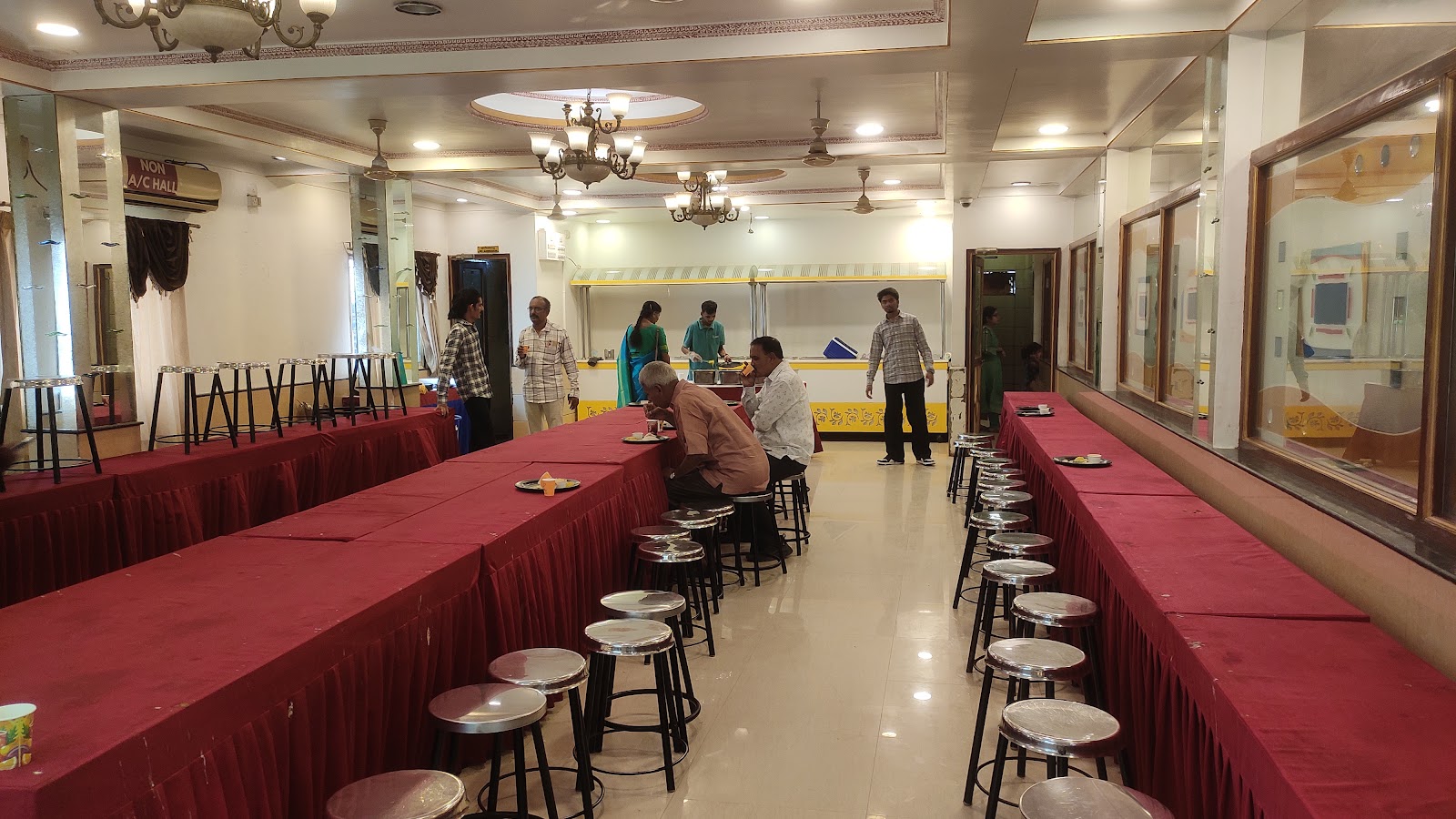 New Sagar Fast Food · Banashankari — Banquet Hall in Banashankari, Bangalore (on-site parking, in-house decoration, outside catering allowed, bar service available) — photo 2