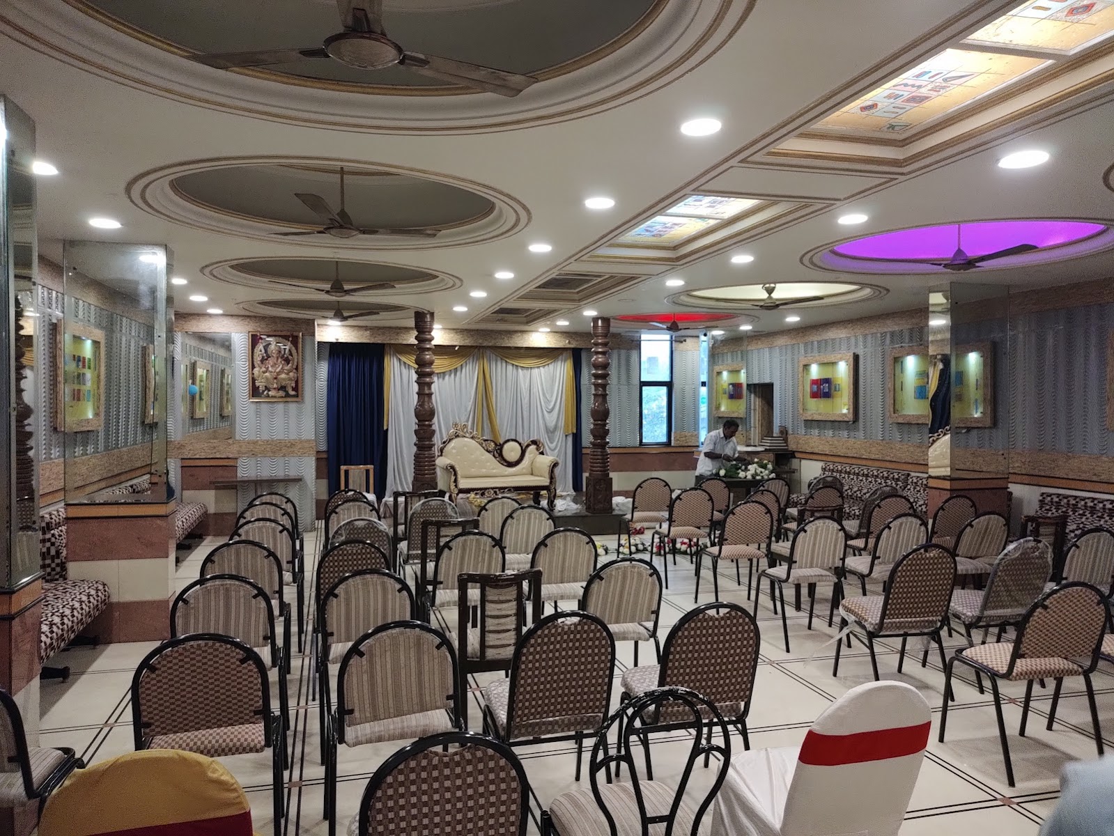New Sagar Fast Food · Rajajinagar — Banquet Hall in Rajajinagar, Bangalore (on-site parking, in-house decoration, outside catering allowed, bar service available) — photo 4