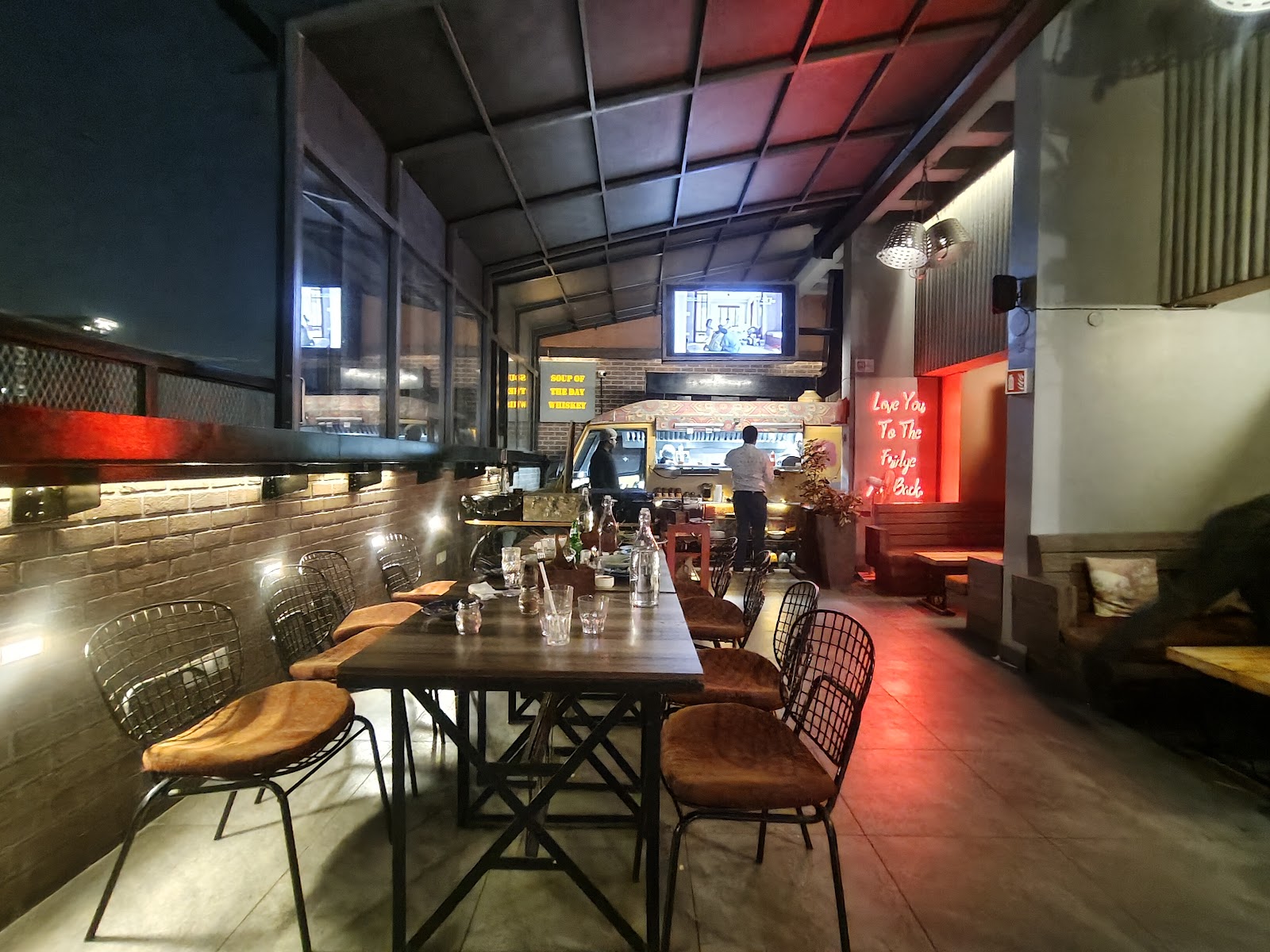 KA.01 Rooftop Bar and Eats — Pub/Bar in Lavelle Road, Bangalore (on-site parking, in-house decoration, DJ permitted, bar service available) — photo 3
