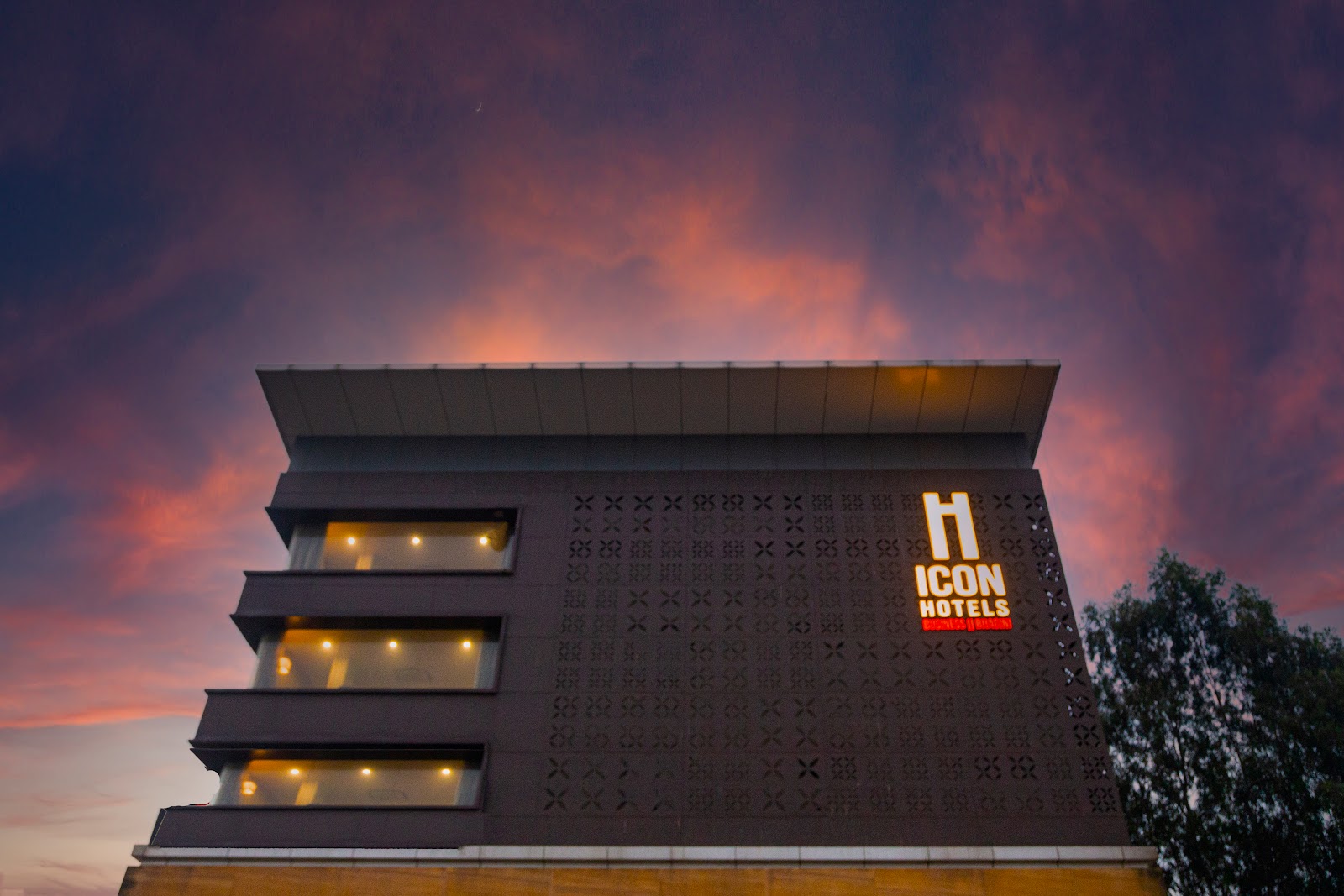 Icon Business by Bhagini — Banquet Hall in Bangalore (on-site parking, in-house decoration, outside catering allowed, bar service available)