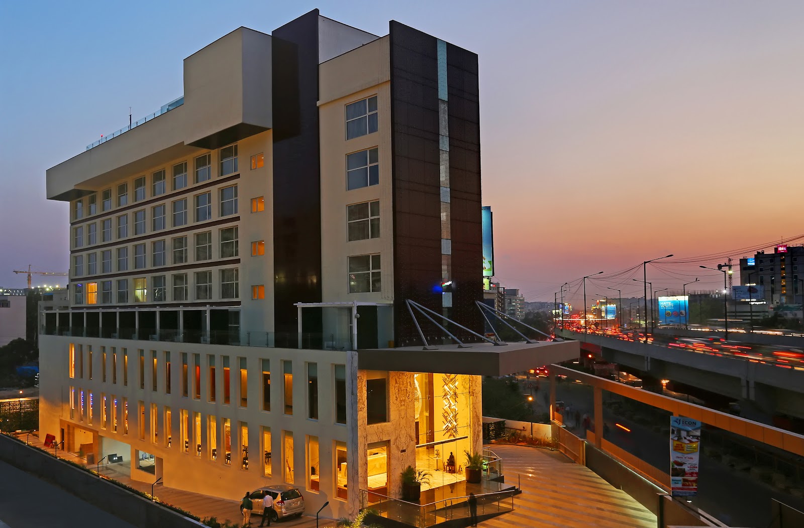 Bhagini Icon Premier Hotel — Banquet Hall in Bangalore (on-site parking, in-house decoration, outside catering allowed, DJ permitted)