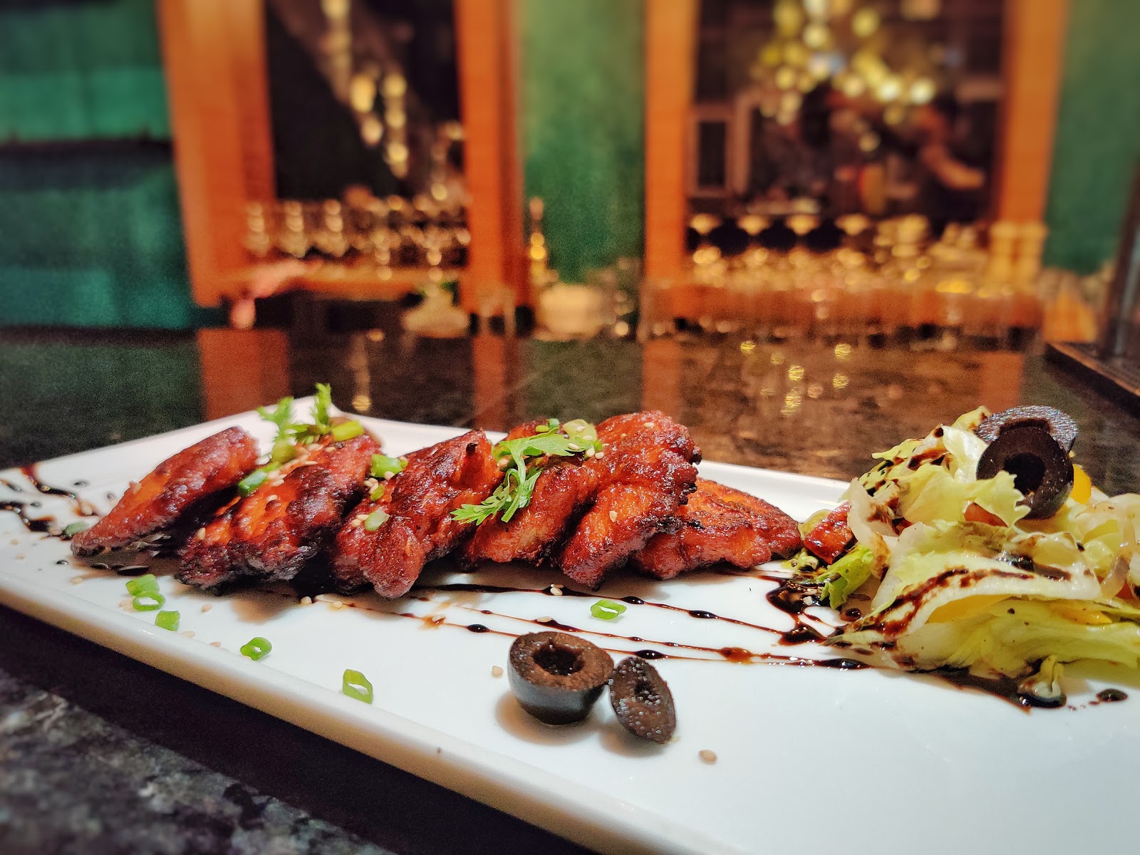 Le Grapes Restobar — Banquet Hall in Rajajinagar, Bangalore (on-site parking, in-house decoration, DJ permitted, bar service available) — photo 2