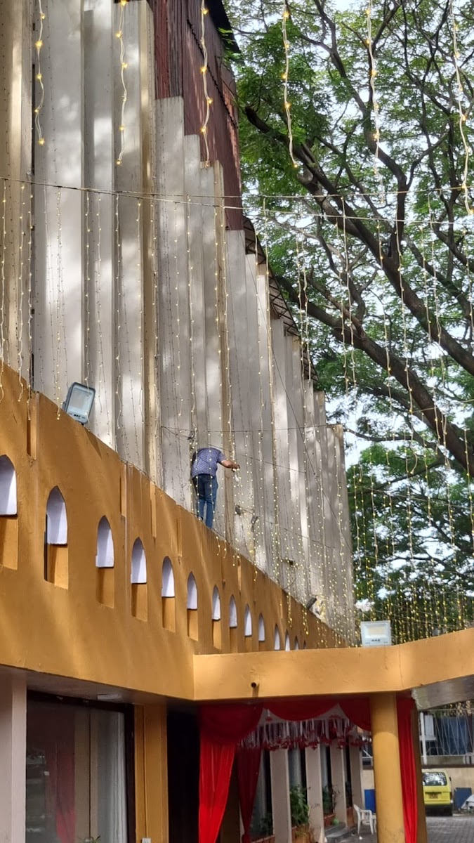 AKP Convention Center — Banquet Hall in Shivajinagar, Bangalore (on-site parking, in-house decoration, DJ permitted, bar service available) — photo 4