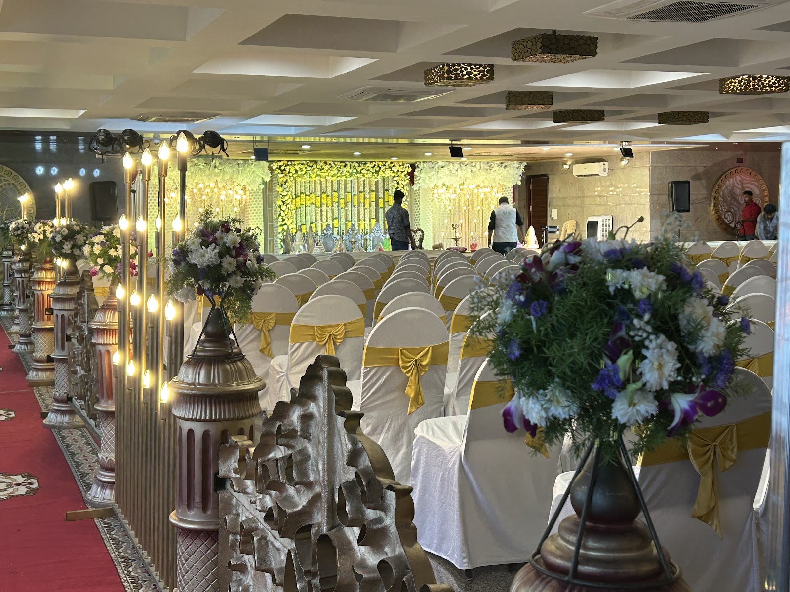 Sapthapadi Palace — Banquet Hall in Rajajinagar, Bangalore (on-site parking, in-house decoration, DJ permitted, bar service available) — photo 4