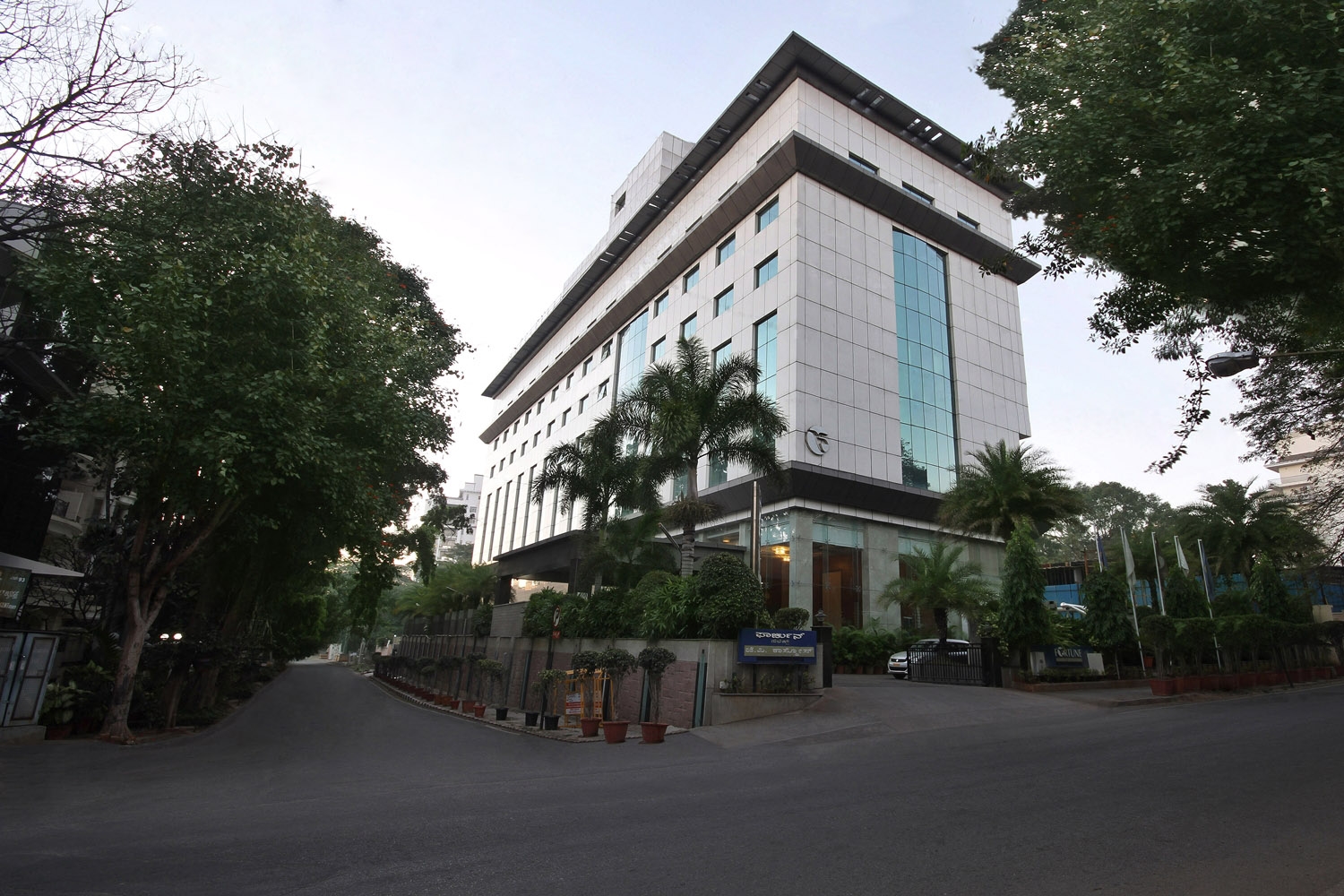 Hotel Fortune Select JP Cosmos — Banquet Hall in Bangalore (on-site parking, in-house decoration, outside catering allowed, bar service available)