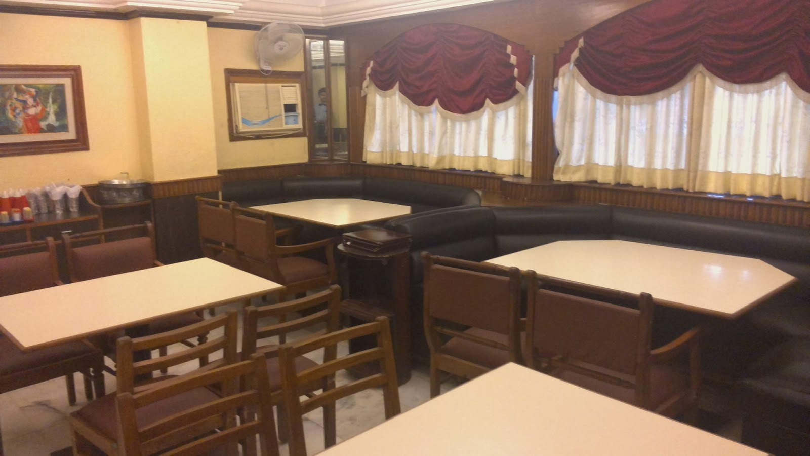 Gokul Veg Party Hall · Basavanagudi — Banquet Hall in Bangalore (on-site parking, in-house decoration, outside catering allowed, bar service available)