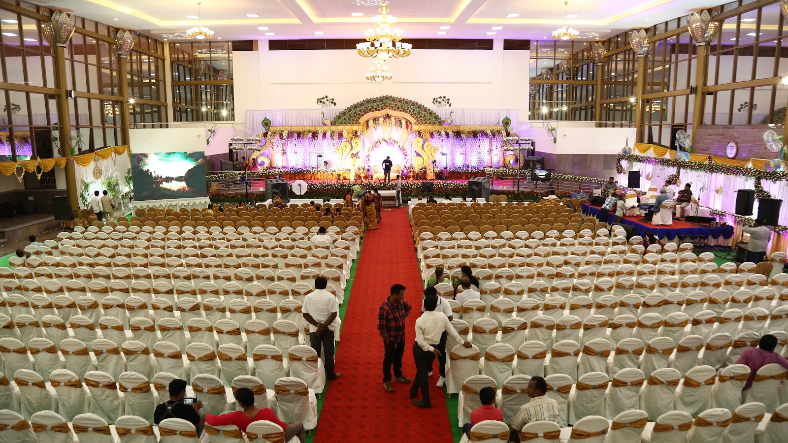 Lotus Convention Centre — Banquet Hall in Ramamurthy Nagar, Bangalore (on-site parking, in-house decoration, DJ permitted, bar service available)