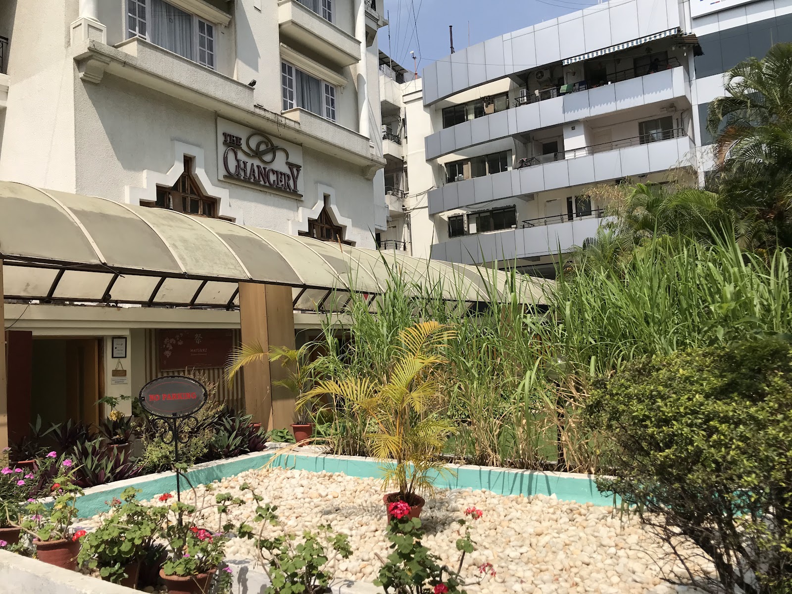 Hotel The Chancery — Banquet Hall in Bangalore (on-site parking, in-house decoration, outside catering allowed, bar service available)