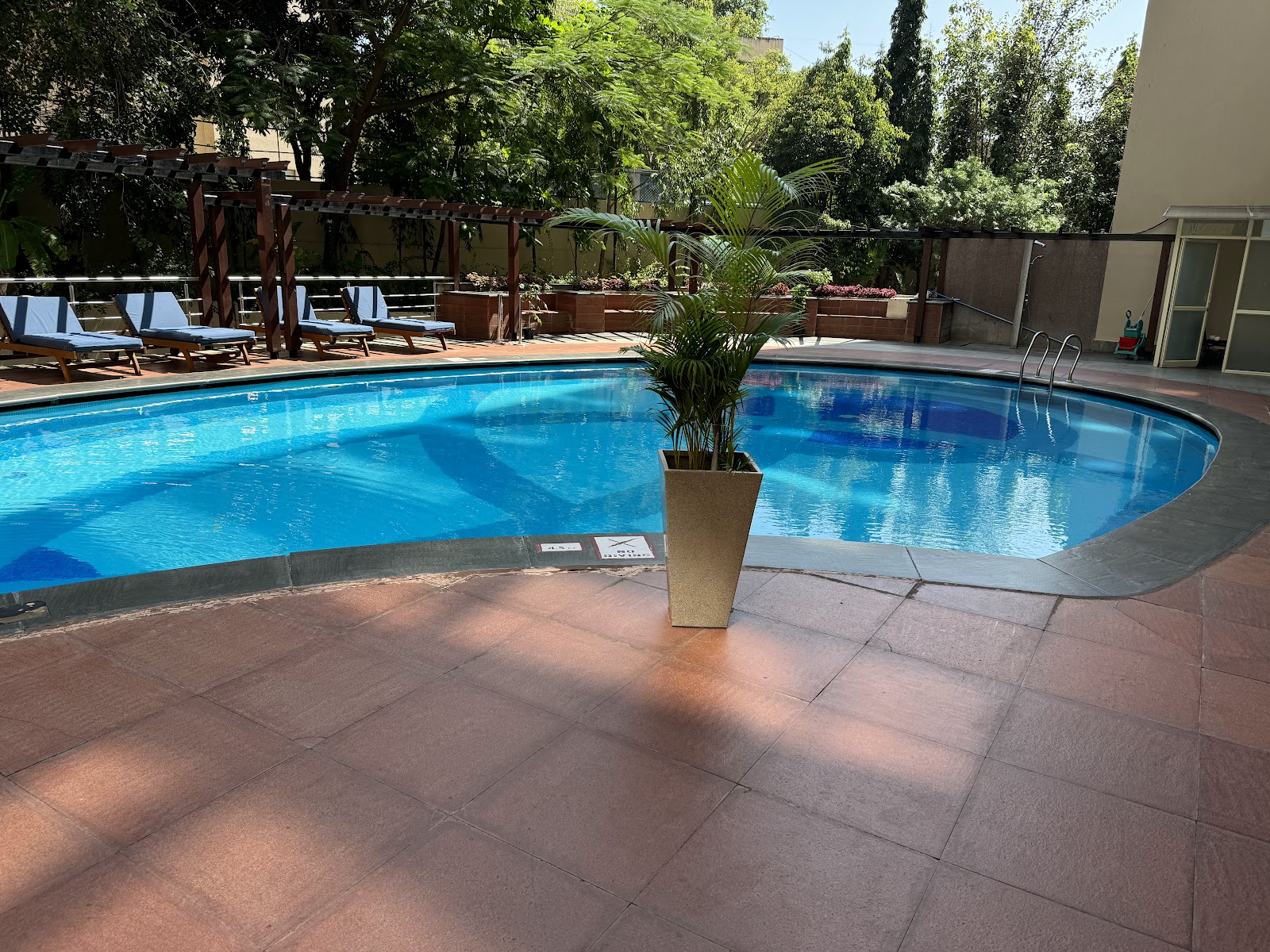 Hotel The Chancery — Banquet Hall in Lavelle Road, Bangalore (on-site parking, in-house decoration, outside catering allowed, bar service available) — photo 3