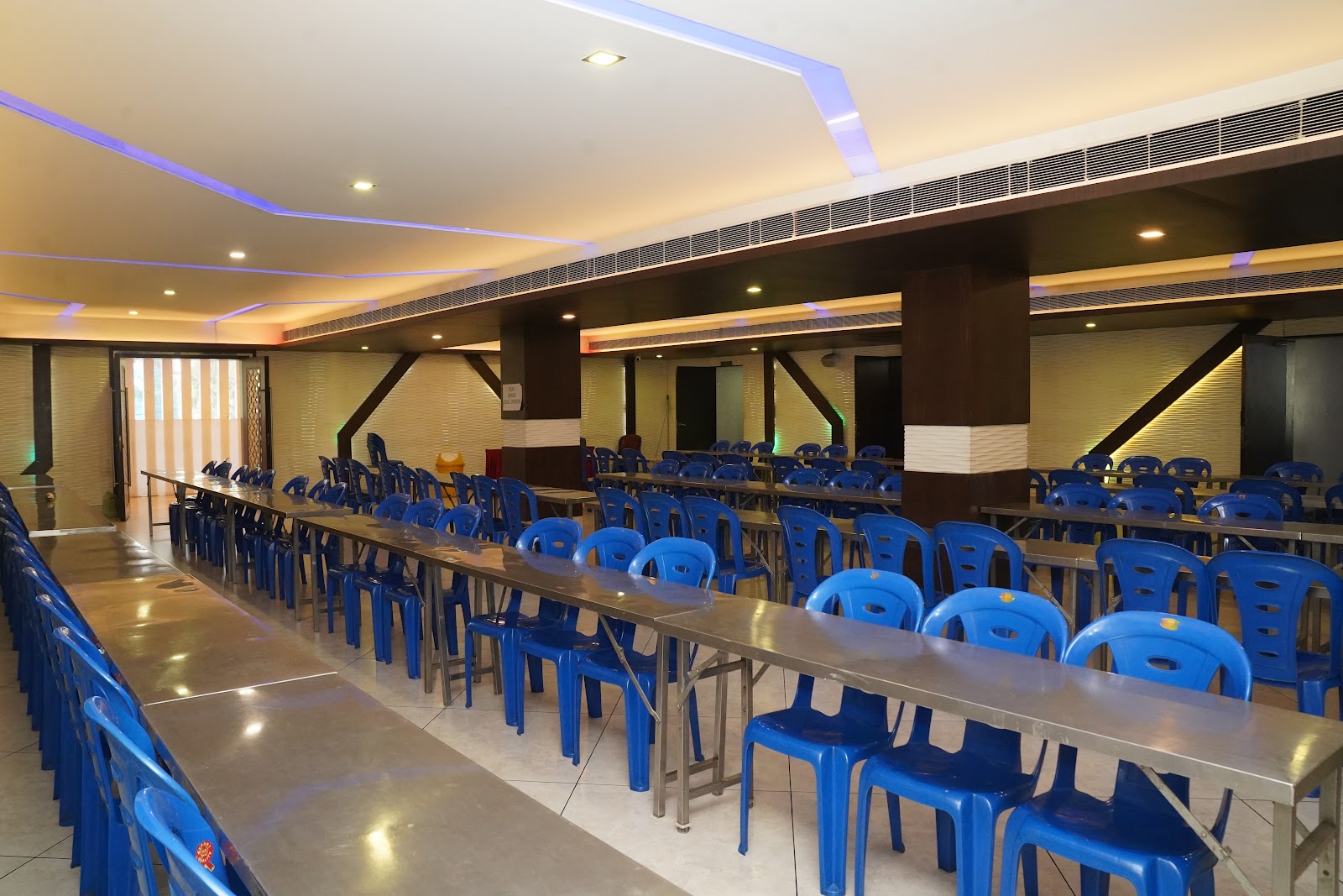 Shubh Sankalp Banquet Hall — Banquet Hall in Jayanagar, Bangalore (on-site parking, in-house decoration, bar service available, 350–500 guest capacity) — photo 2