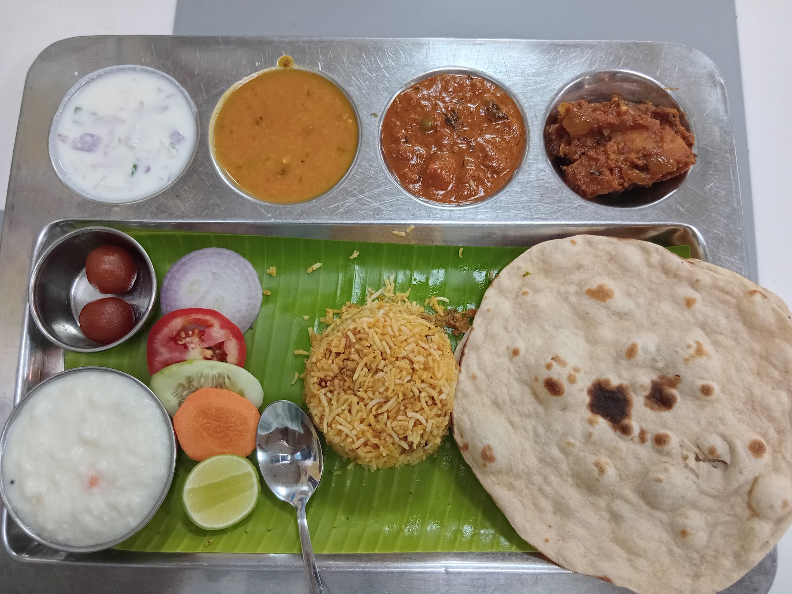 Adyar Anand Bhavan - A2B — Banquet Hall in BTM Layout, Bangalore (on-site parking, in-house decoration, outside catering allowed, bar service available) — photo 4