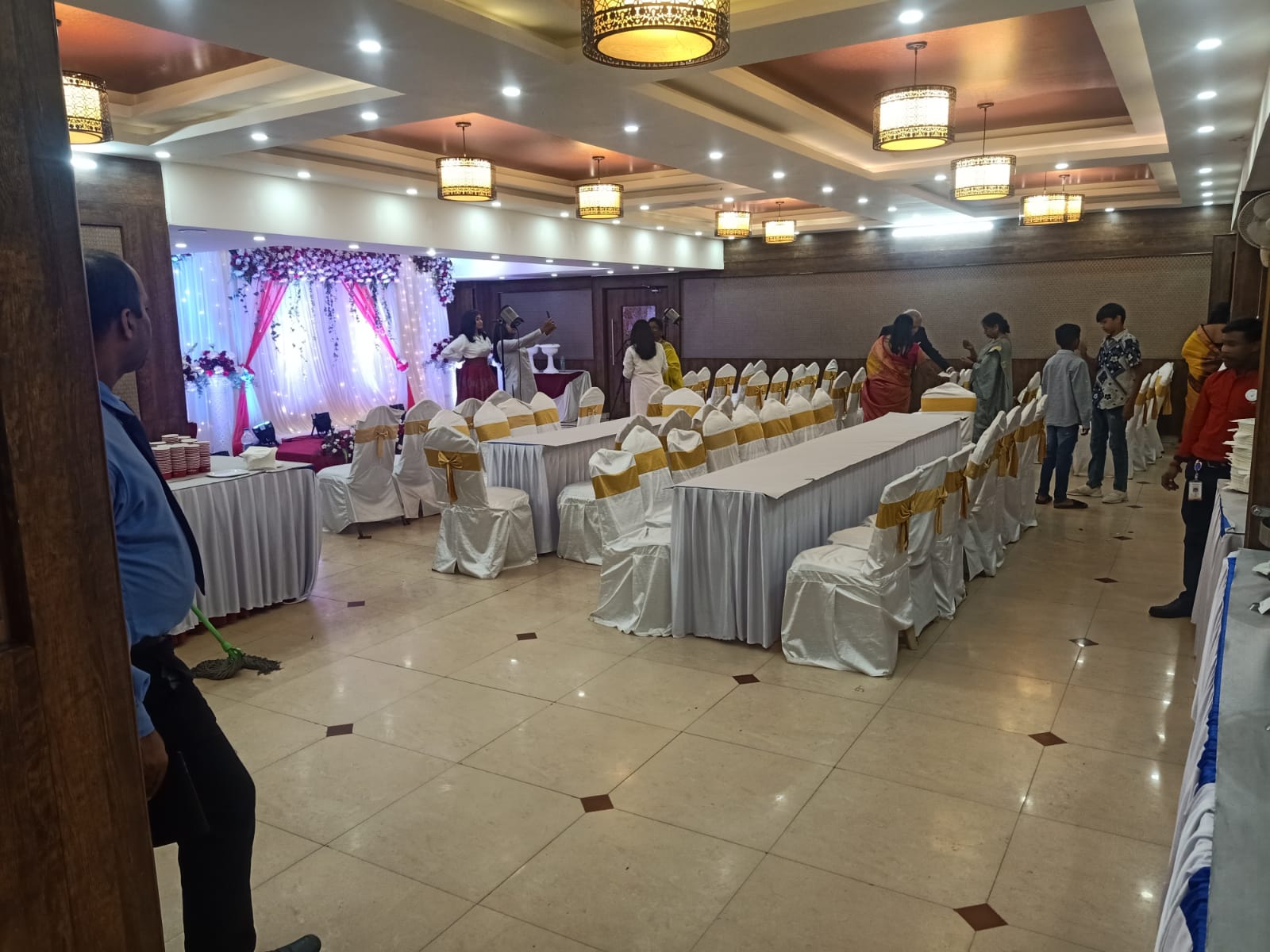 Nandhana Banquet Hall · Koramangala — Banquet Hall in Koramangala, Bangalore (on-site parking, in-house decoration, outside catering allowed, DJ permitted)