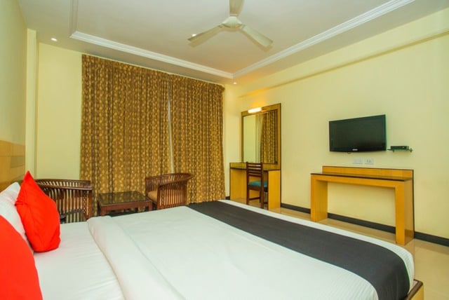Hotel Kanditree — Banquet Hall in Jayanagar, Bangalore (on-site parking, in-house decoration, outside catering allowed, bar service available) — photo 2